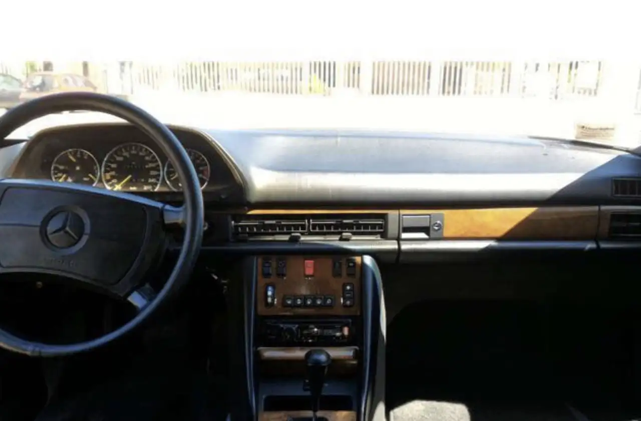Mercedes-Benz 560 Sec, foto 11