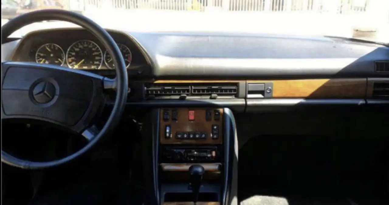 Mercedes-Benz 560 Sec, foto 8