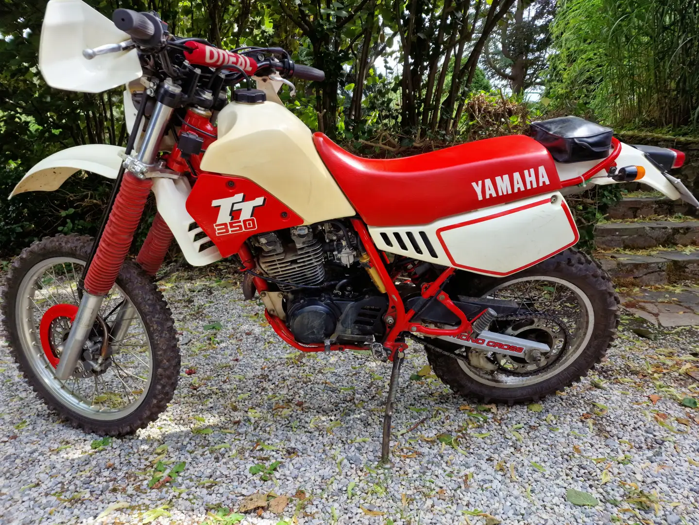 Yamaha TT 350 Roşu - 2