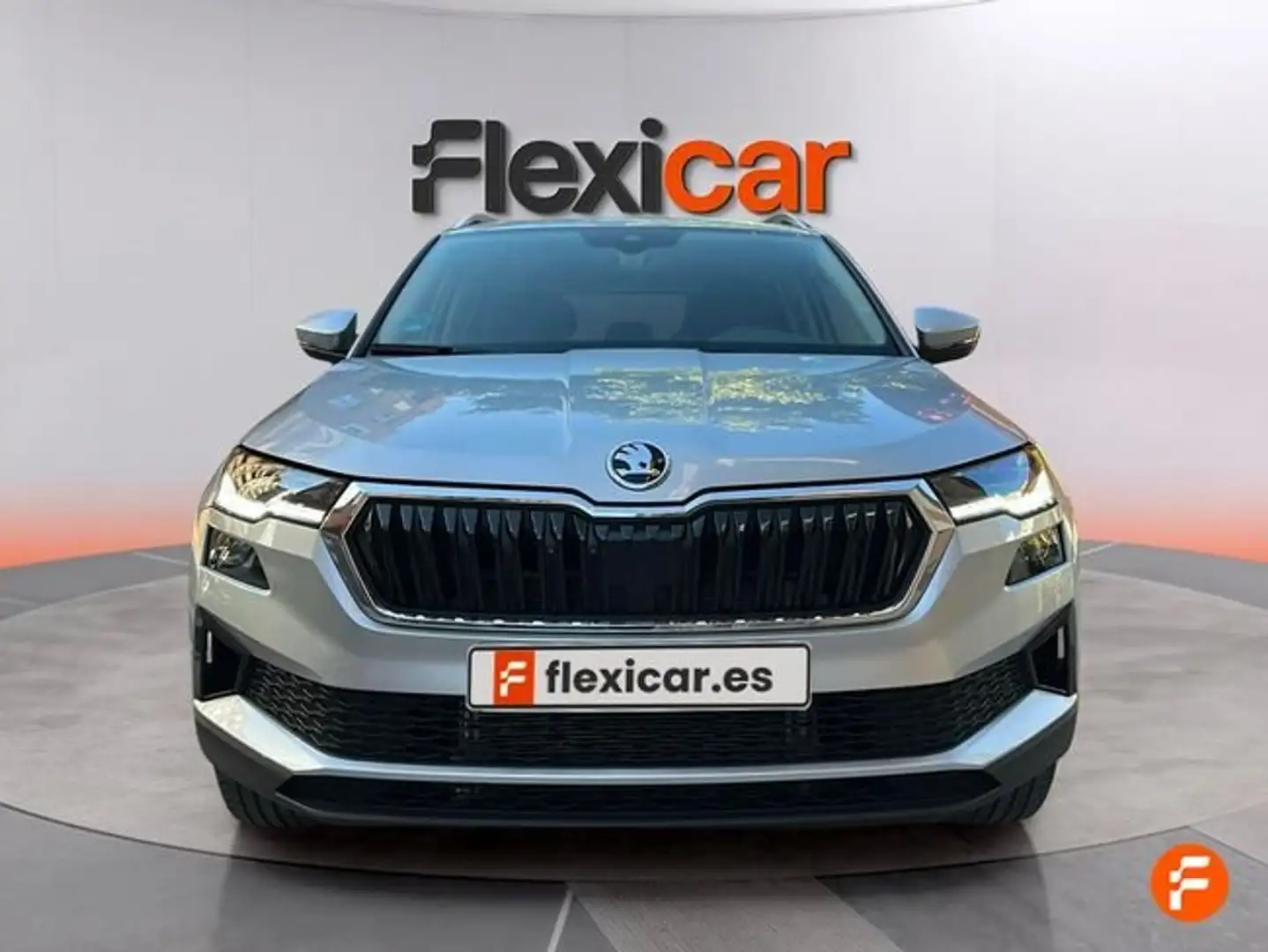 Skoda Karoq 1.5 TSI Style ACT DSG 110KW Gris - 2