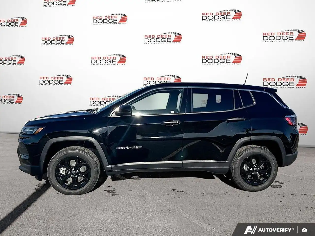 Jeep Compass photo Jeep Compass