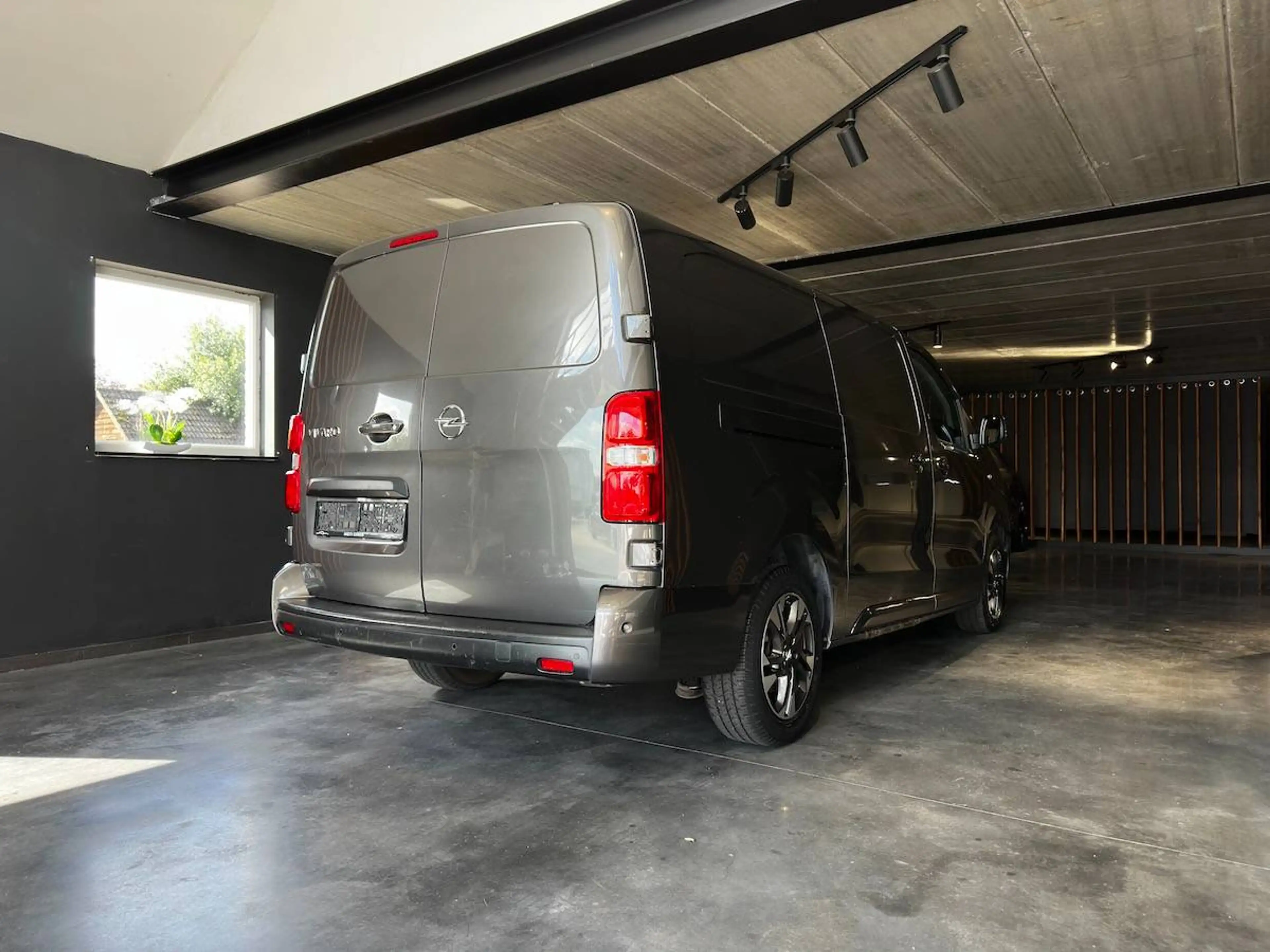 Opel Vivaro 2.0 TD S/S | 360° | Sensor | ACC | Carplay | ... — photo 8