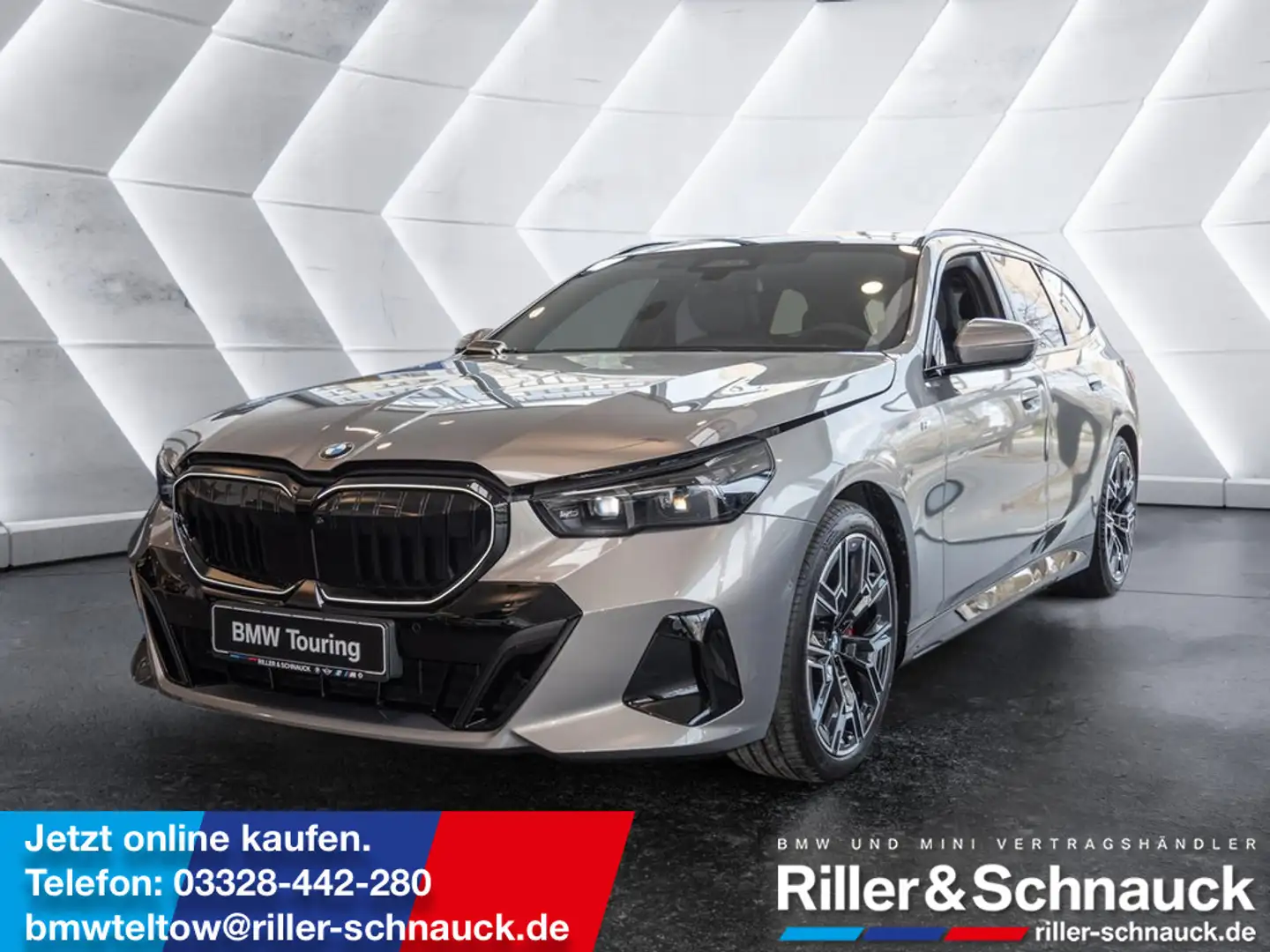 BMW 520 d Touring M-Sport Pro HUD LED PANO 360° Grau - 1