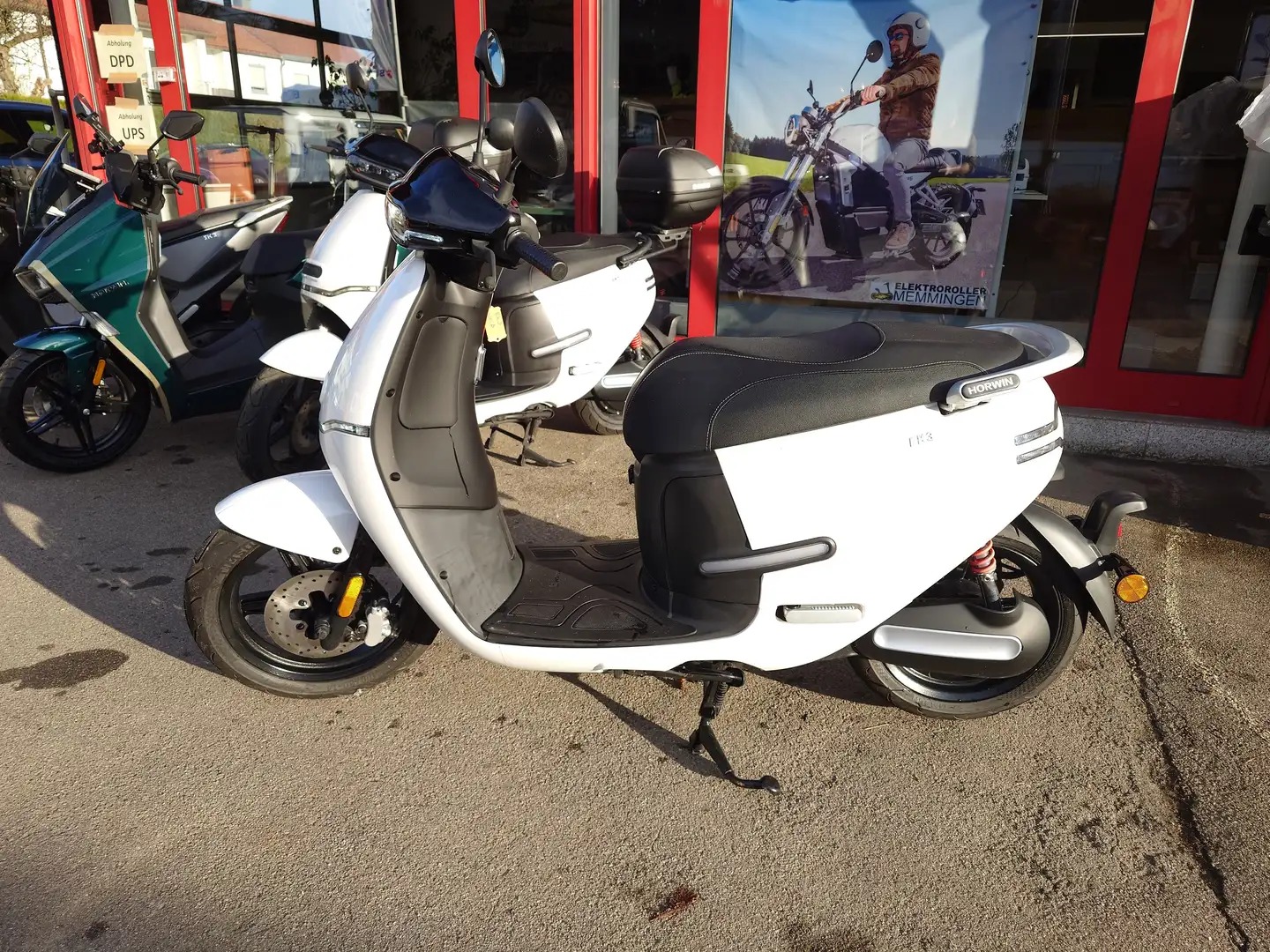 Horwin EK3 EK3 in Weiß Metallic mit 2 Akkus - ABVERKAUF - Weiß - 1