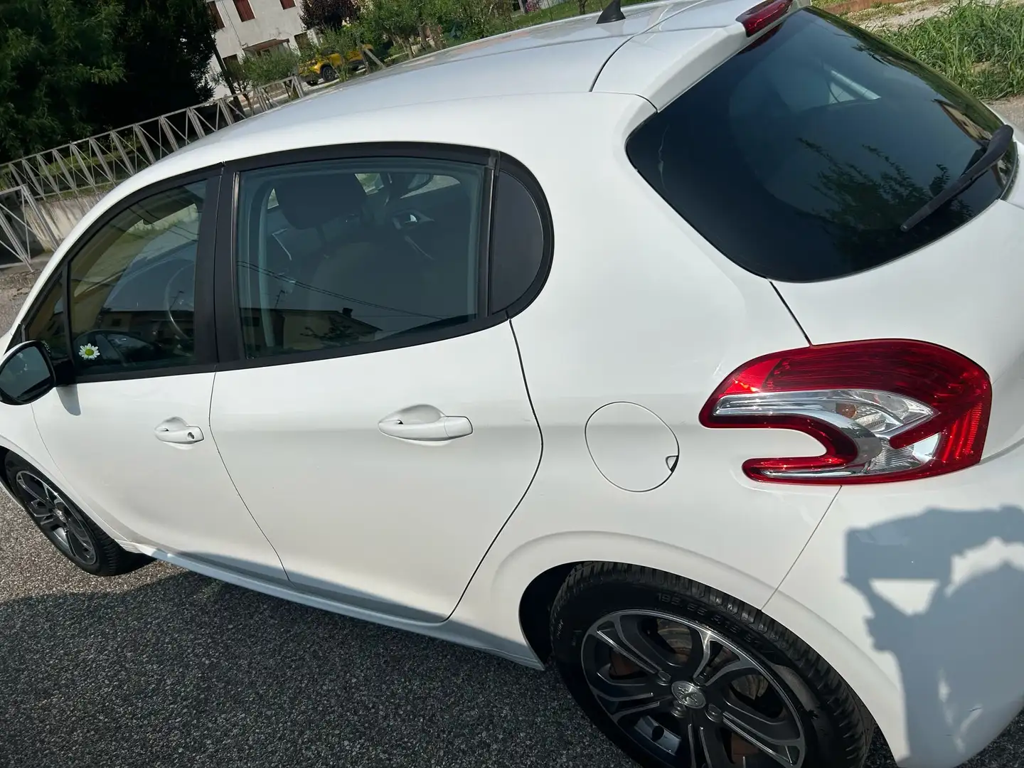 Peugeot 208 208 I 2012 5p 1.4 hdi 8v Bianco - 2