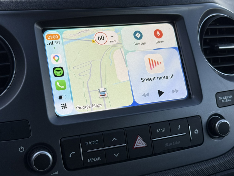 Hyundai i10 1.0i Comfort | Cruise Control | Apple Carplay | Ai — photo 11