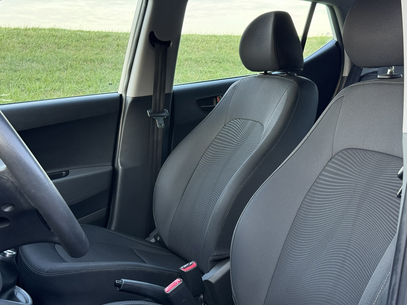 Hyundai i10 1.0i Comfort | Cruise Control | Apple Carplay | Ai — photo 10