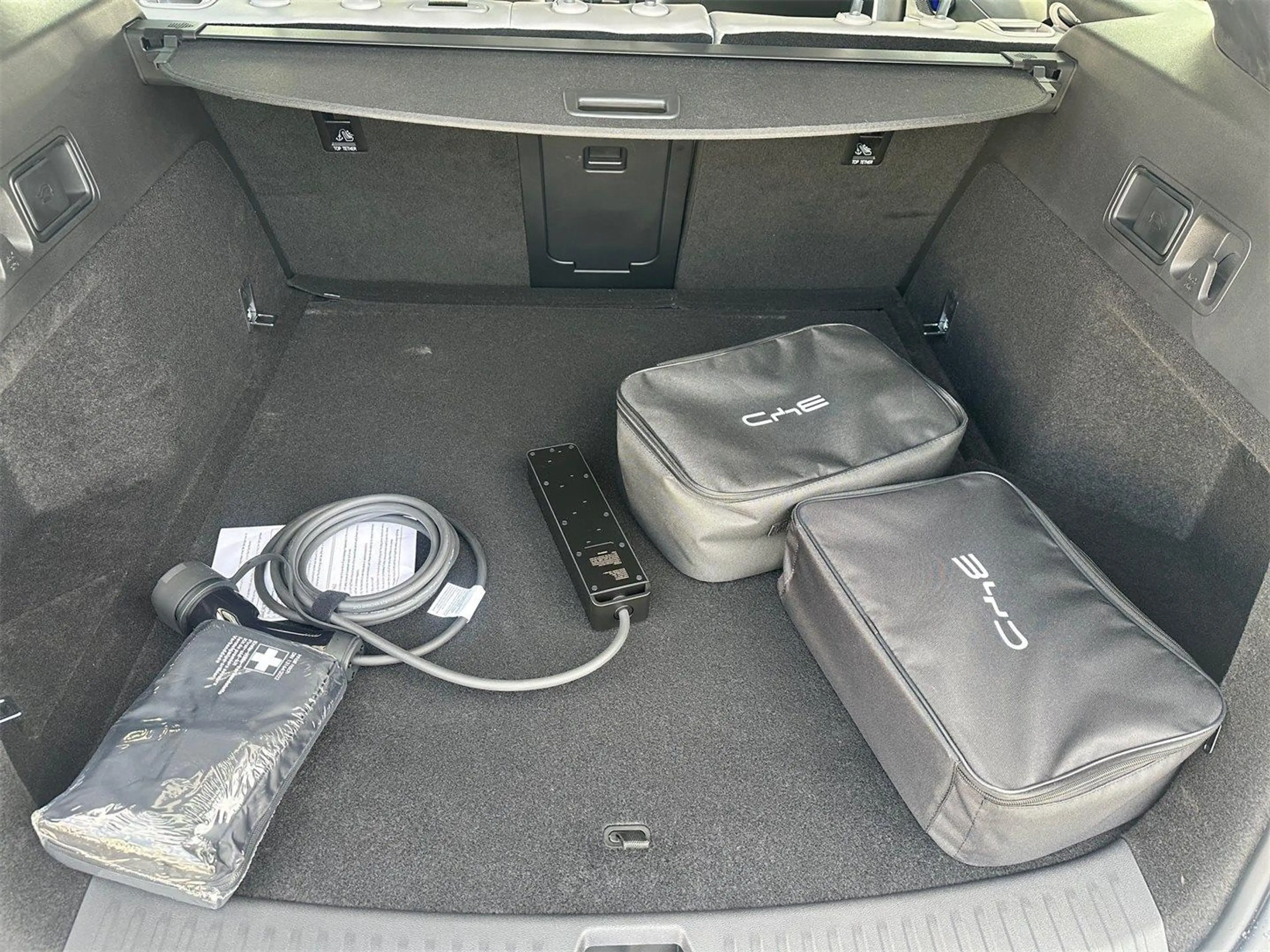 BYD Seal 6 DM-i Touring Comfort — photo 12