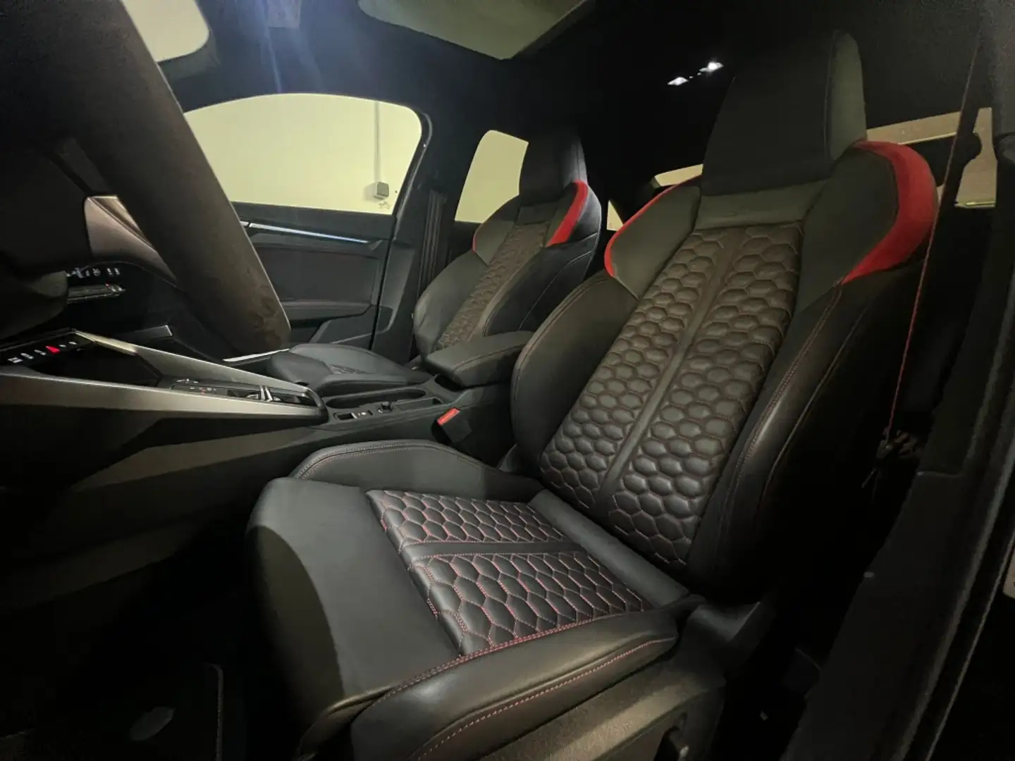 Audi RS3 Sedán quattro S tronic Schwarz - 2