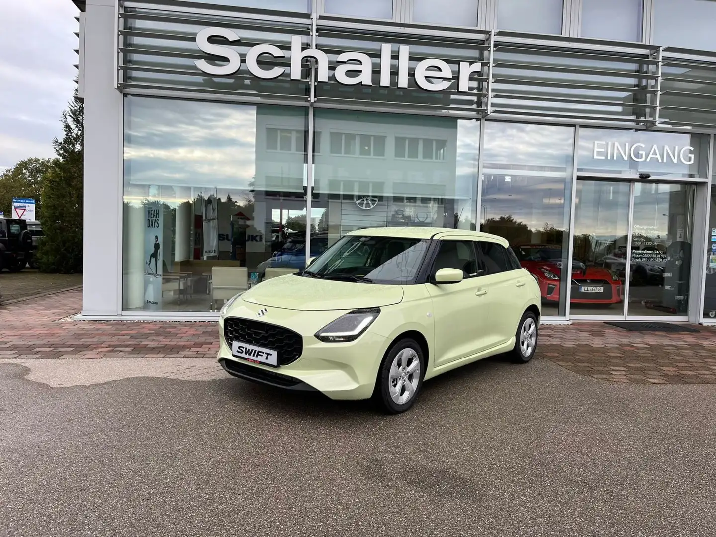Suzuki Swift 1.2 Hybrid MT Schaltgetriebe - Comfort Gelb - 2