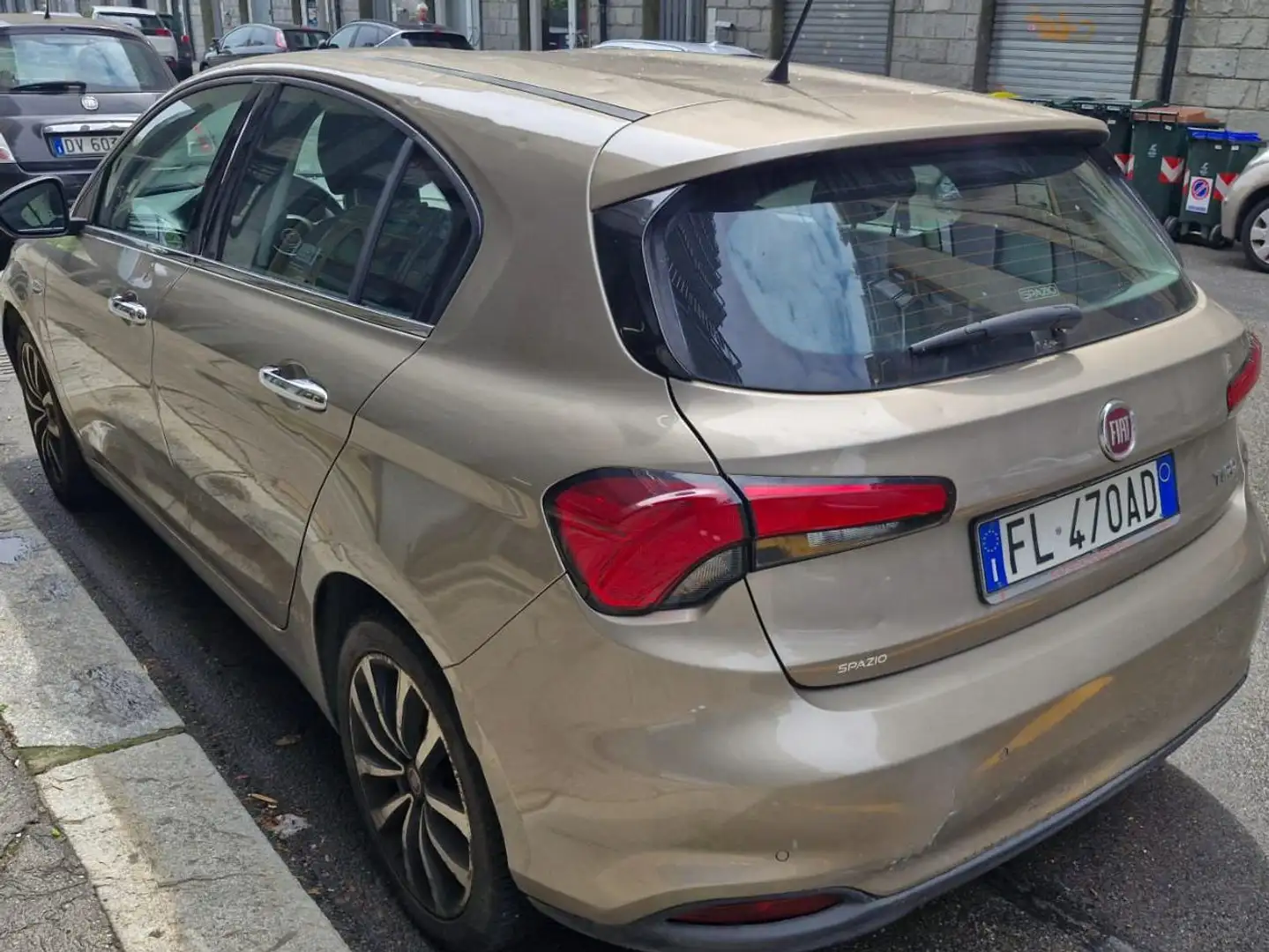 Fiat Tipo Tipo 5p 1.4 tjt Lounge Gpl 120cv - 1