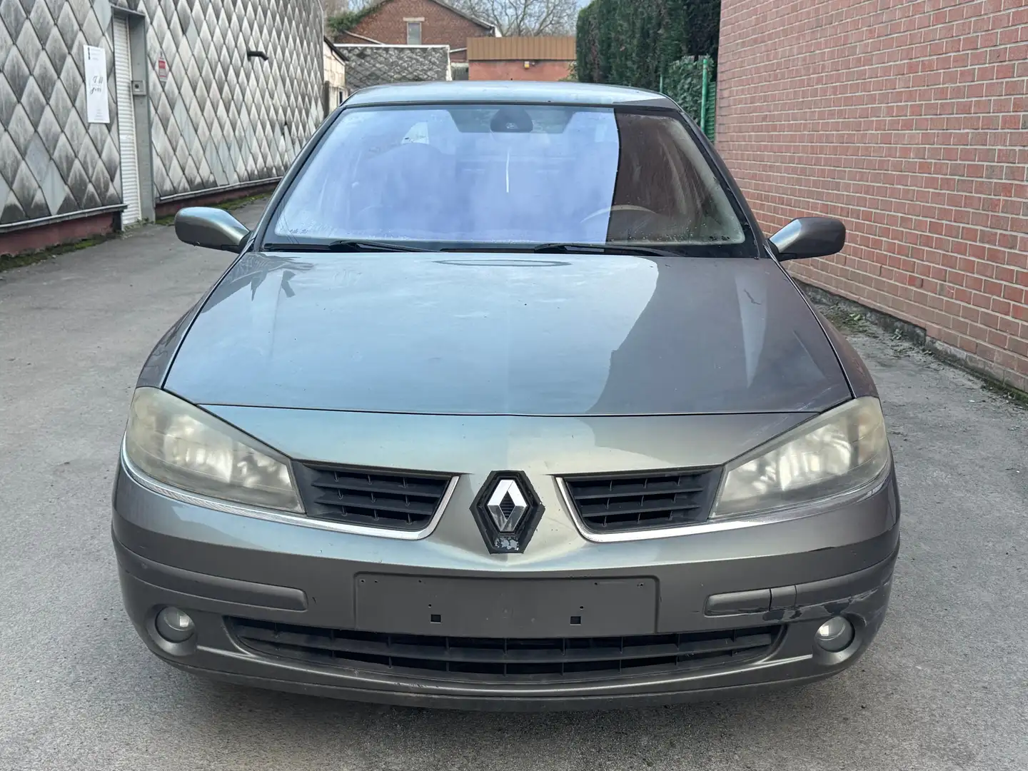 Renault Laguna Renault laguna 2006 //250.000km// Gris - 2