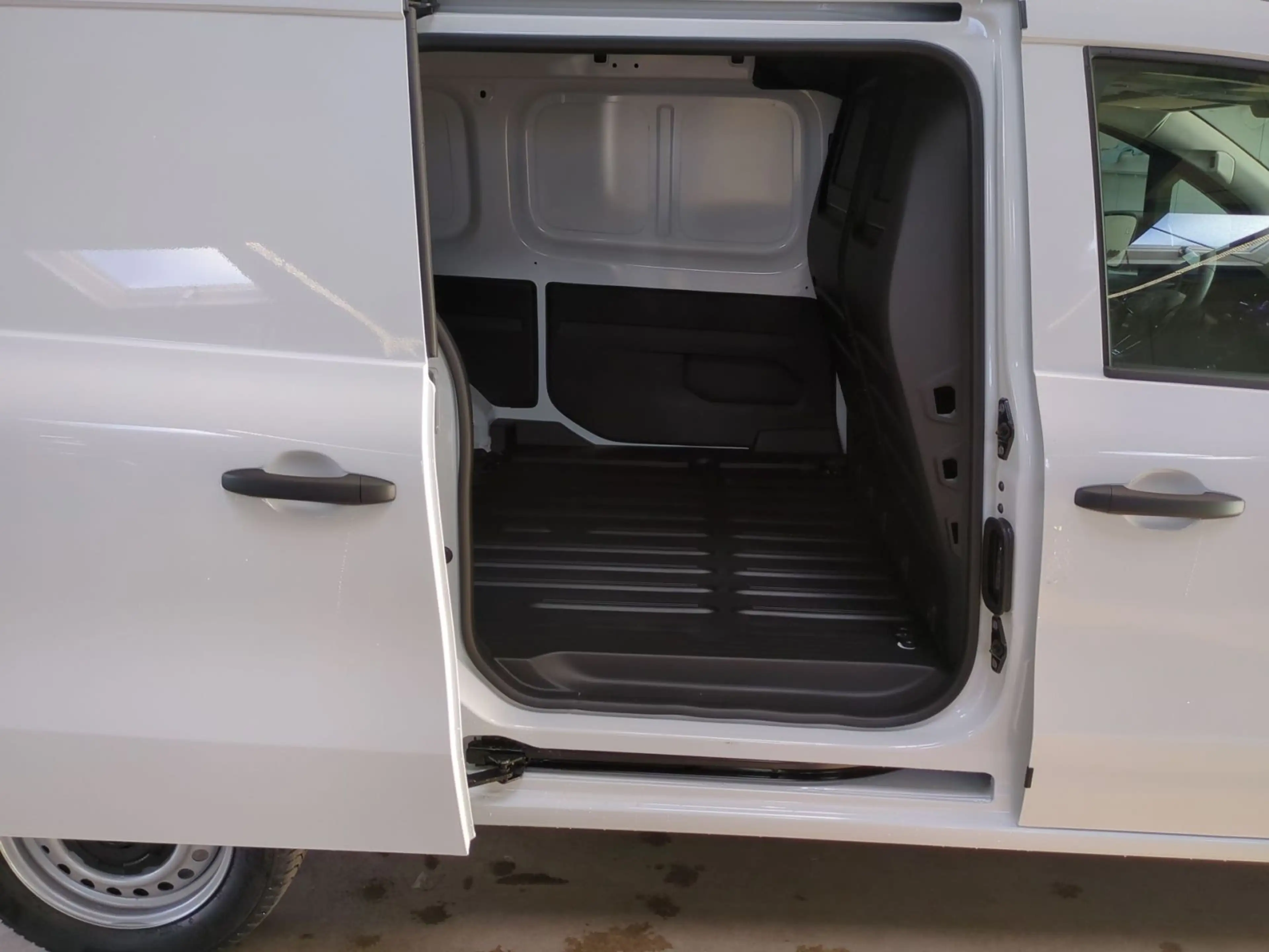 Renault Kangoo III 1.3 TCe100 Edition ONE — photo 13