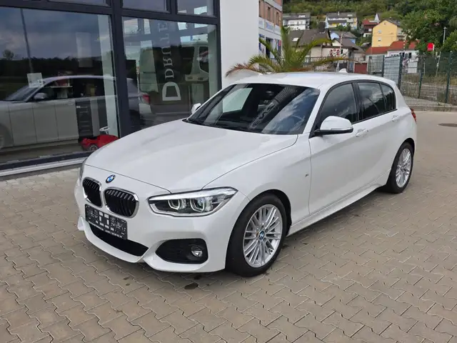 Bmw 118 118i M Sport Shadow Automatik LED – Leder – Navi – Top Zustand
