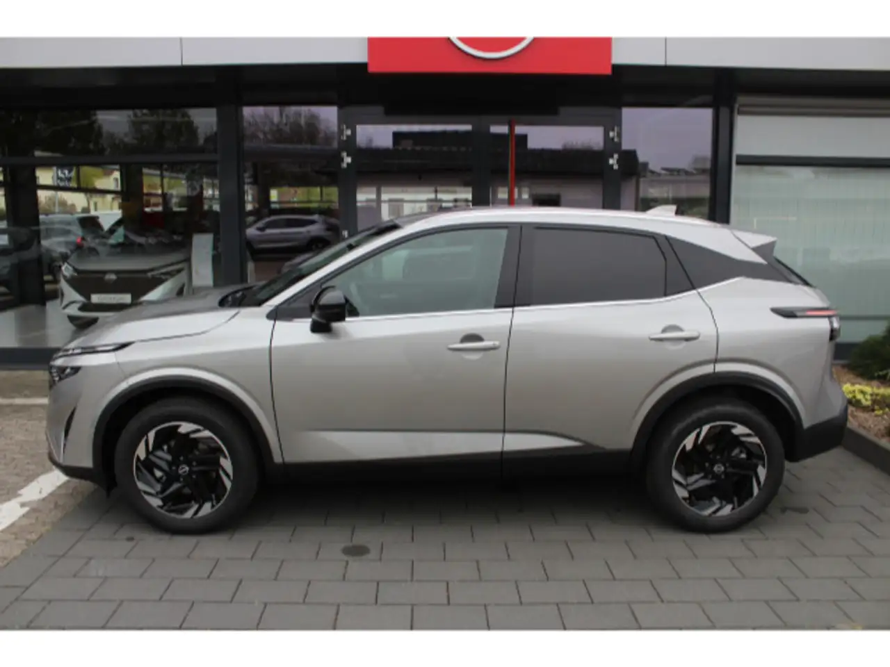 Nissan Qashqai 1.3 DIG-T N-Connecta Winter, миниатюра 4
