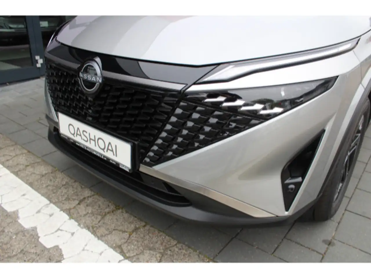 Nissan Qashqai 1.3 DIG-T N-Connecta Winter, миниатюра 3