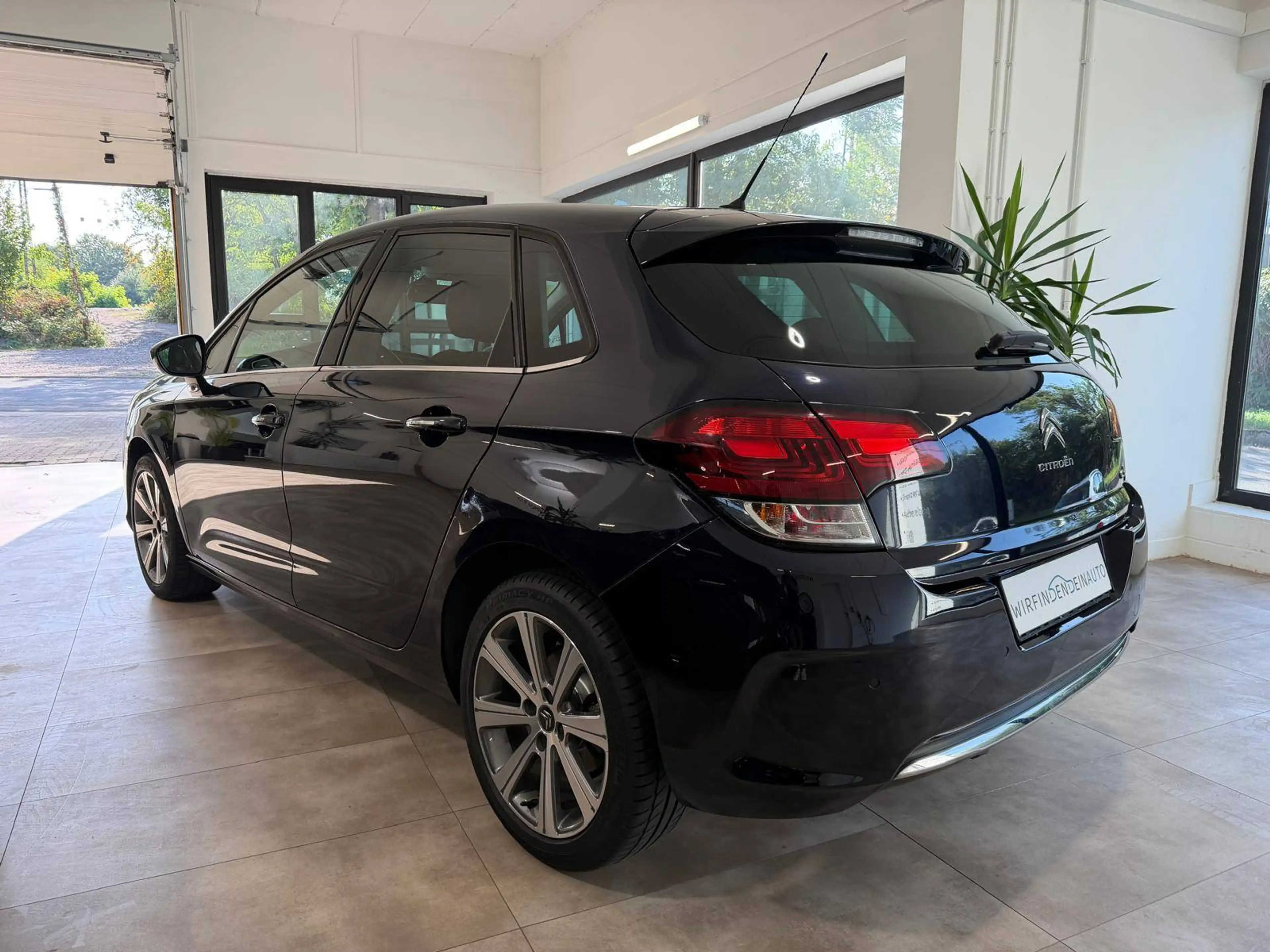 Citroen C4 C4 Shine*Sonderlack*LED*NAVI*Tempo*Autom.*AHK — photo 5