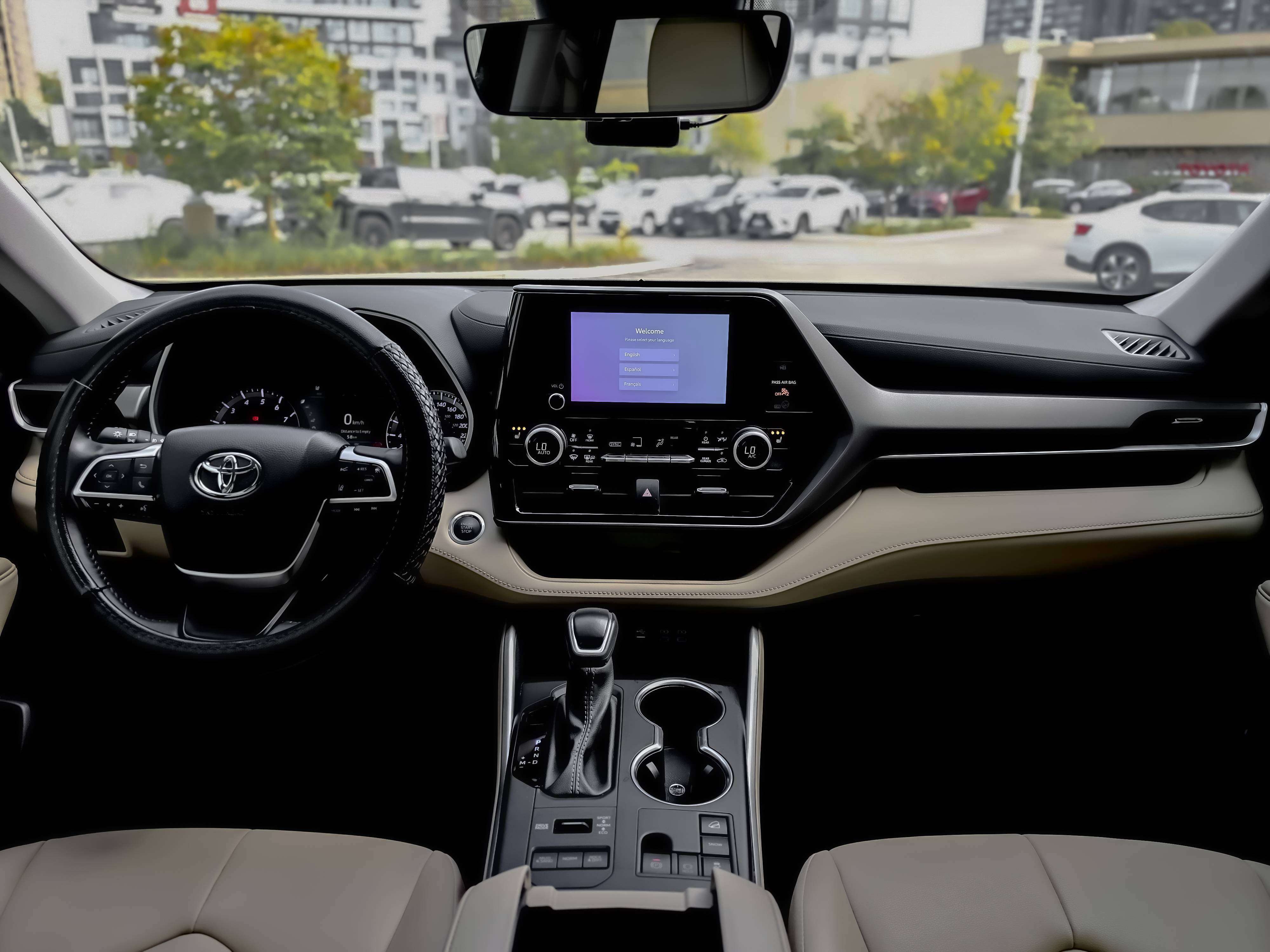 used 2024 Toyota Highlander car, priced at $46,995