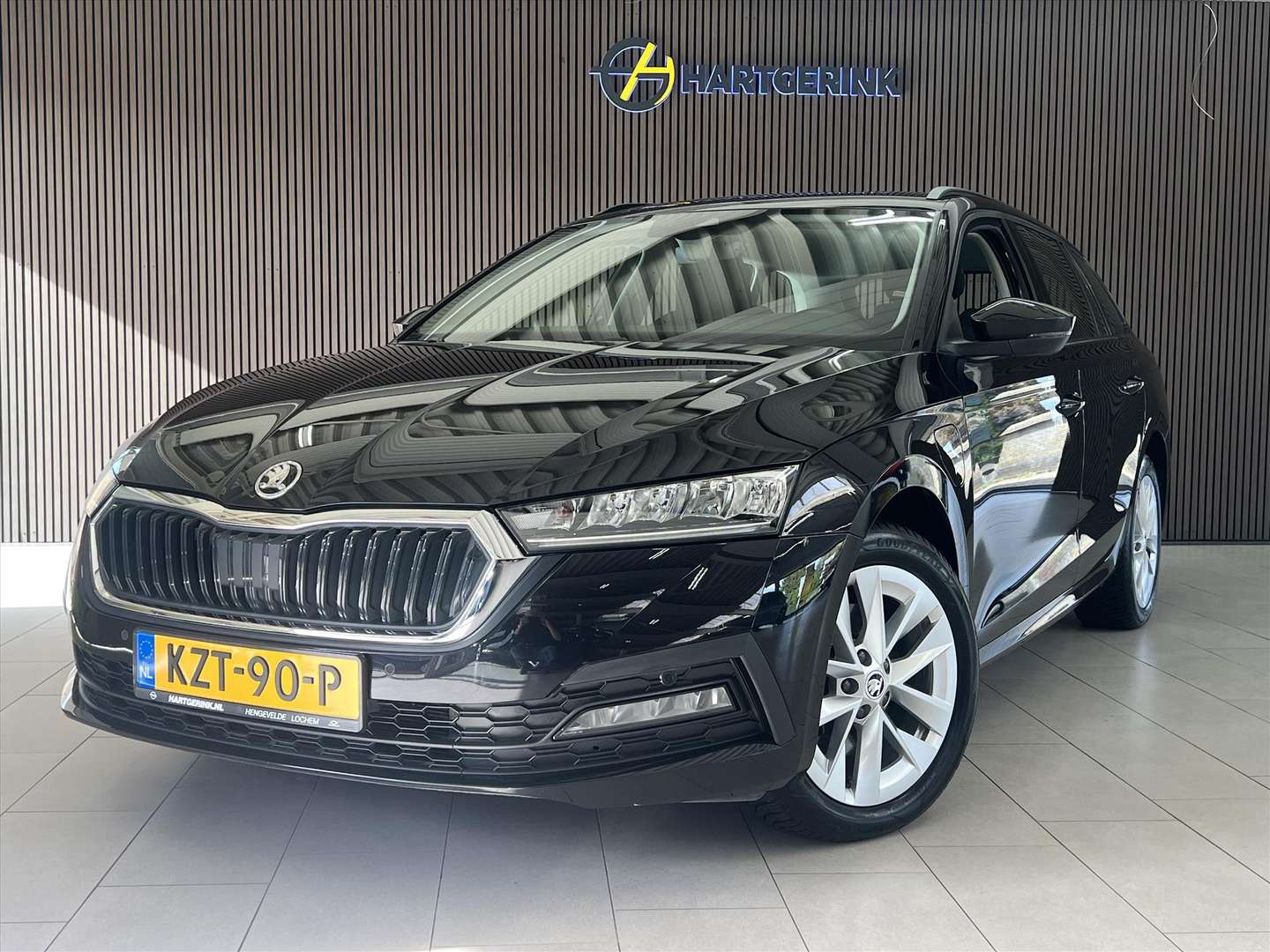 Skoda Octavia nuo 425 €/ mėn Benzinas/Elektra 2022m. Kita Automatinė