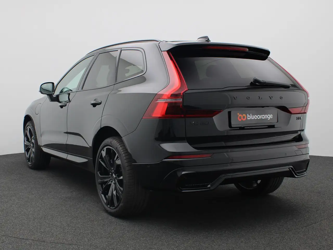 Volvo XC60 2026 — фото 10