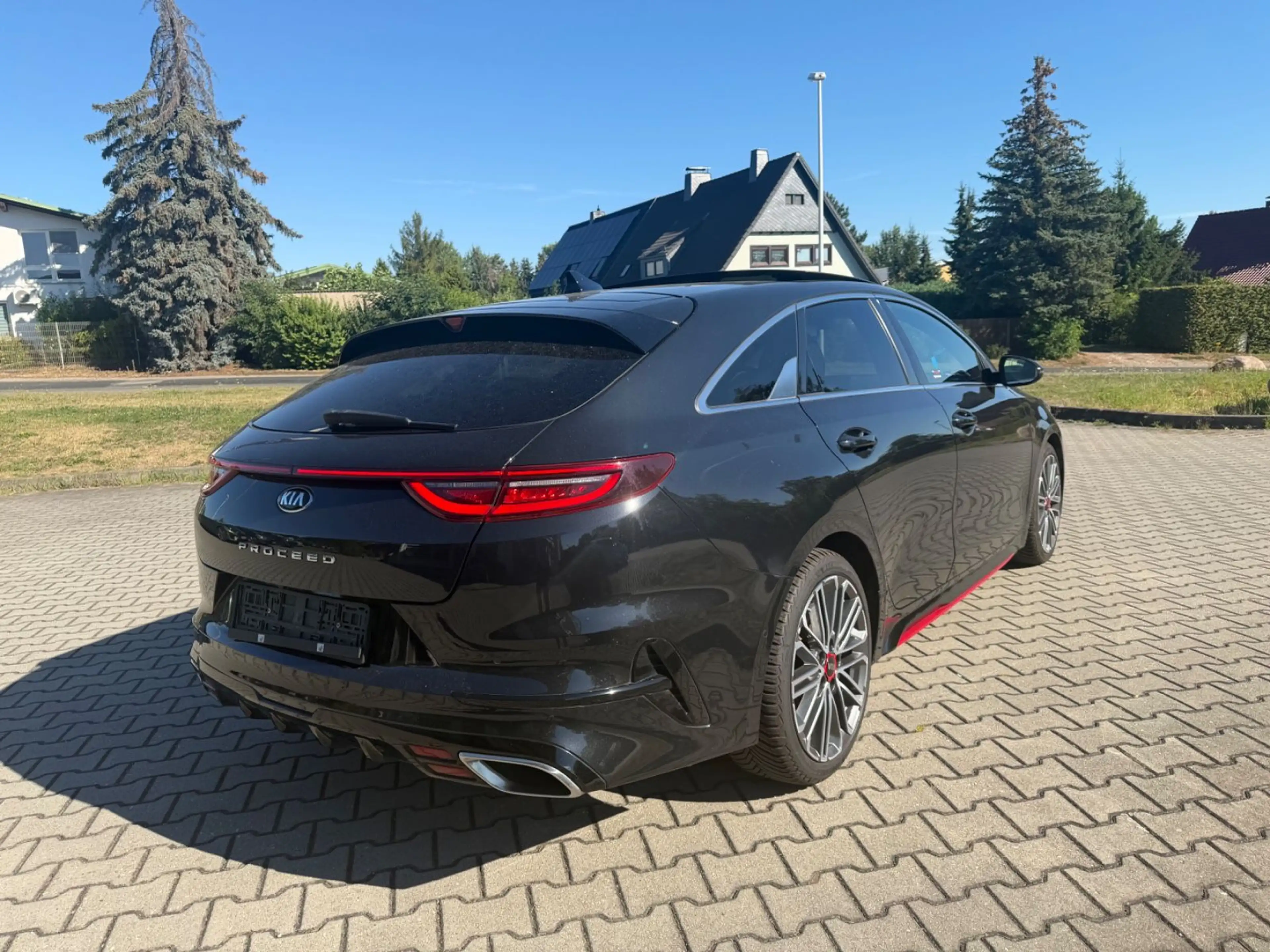 Kia ProCeed / pro_cee'd ProCeed GT/ Glasdach /Standheizung/ Allwetter — photo 6