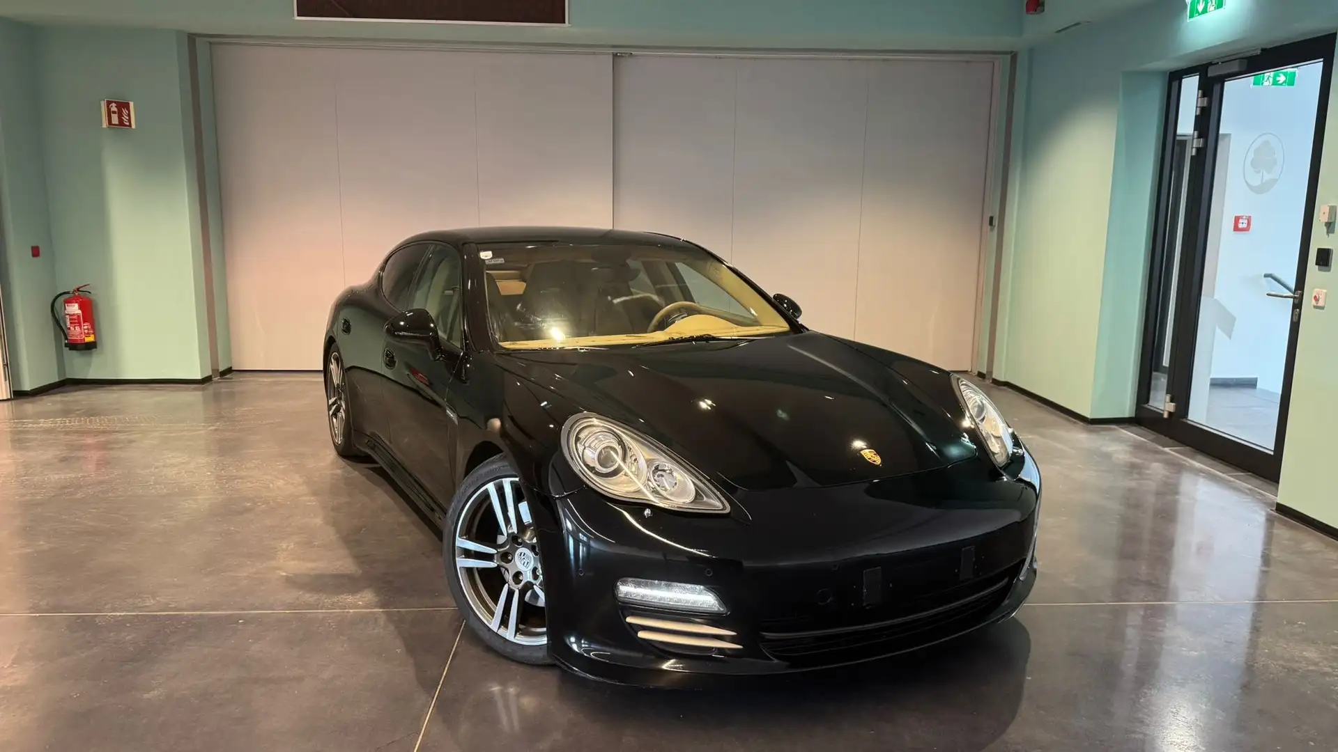 Porsche Panamera 4 - 1