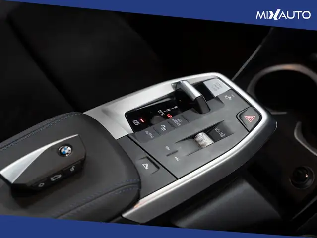 BMW X1 view 13