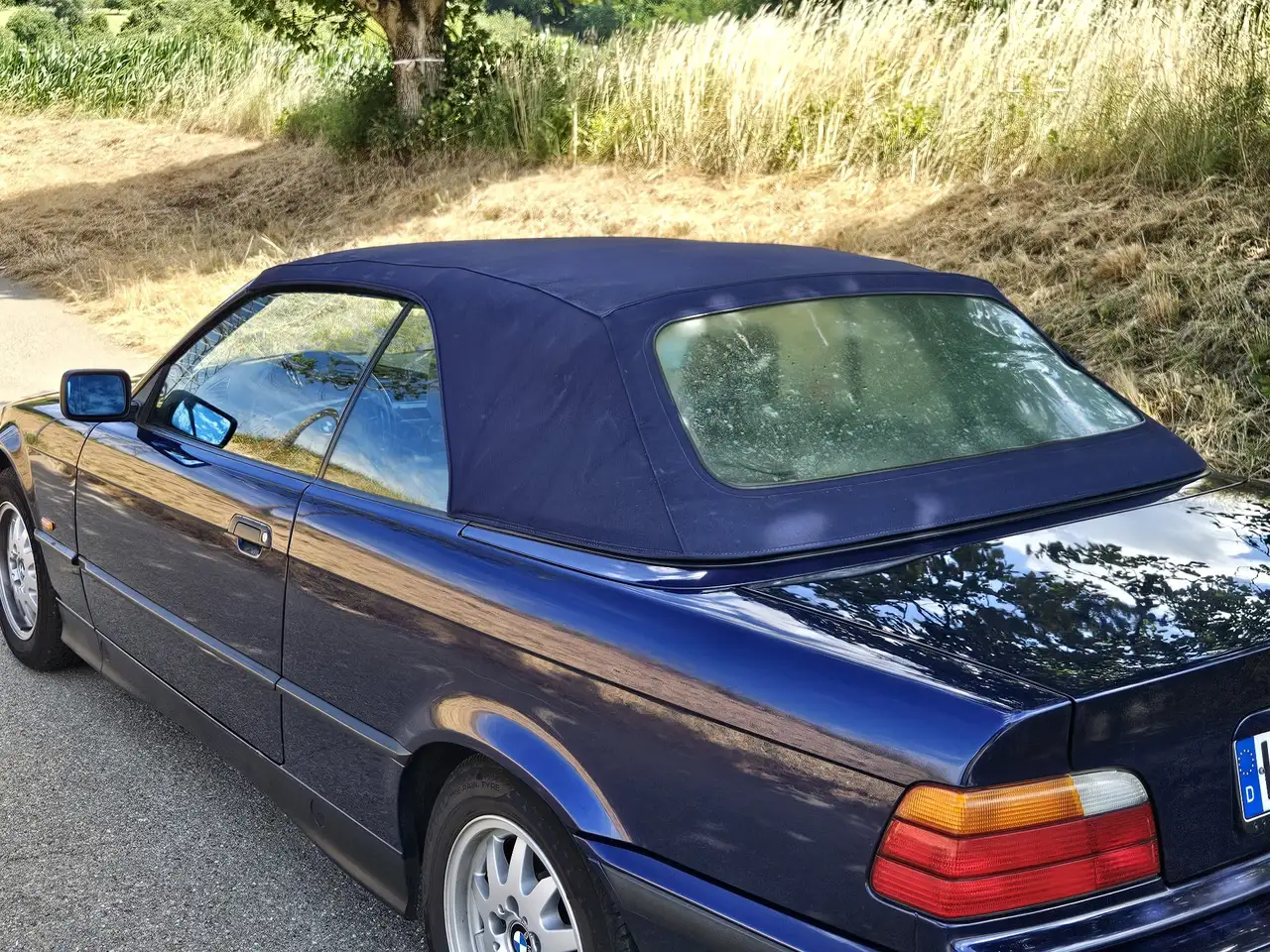 BMW 320i, foto 4