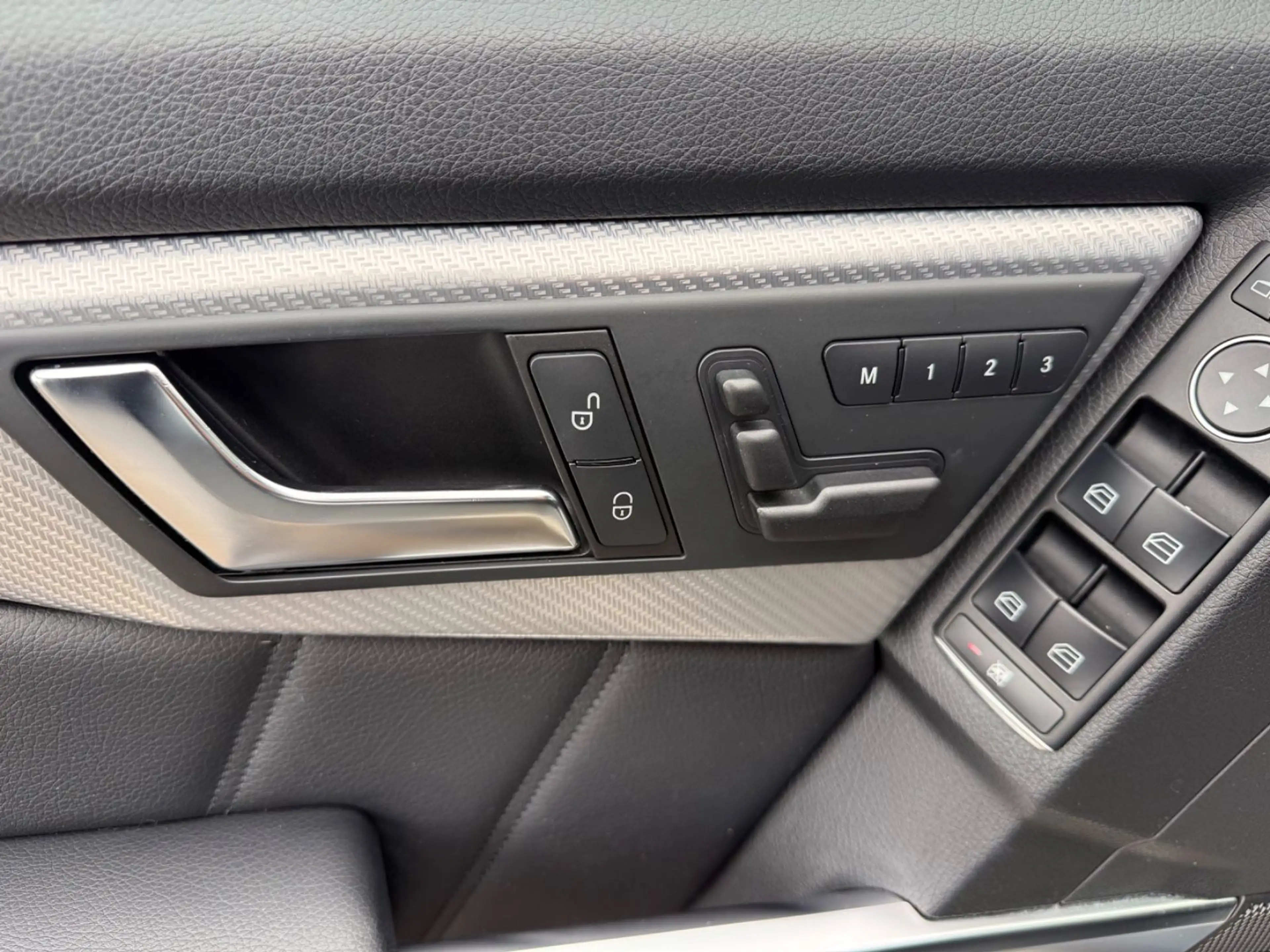 Mercedes-Benz GLK 350 GLK GLK 350 CDI BlueEfficiency 4Matic — photo 8