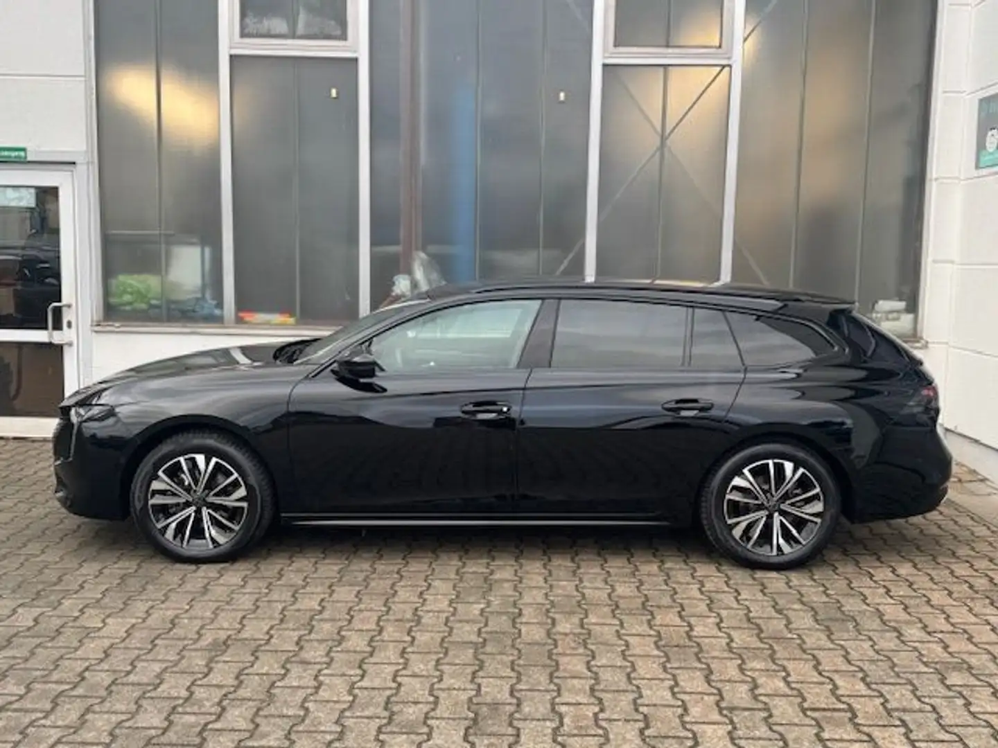 Peugeot 508 SW PureTech 130 EAT8 Allure Noir - 2