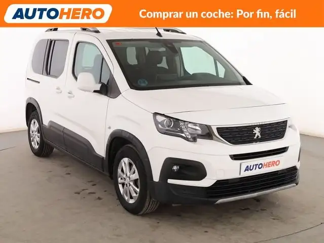 Peugeot Rifter view 8