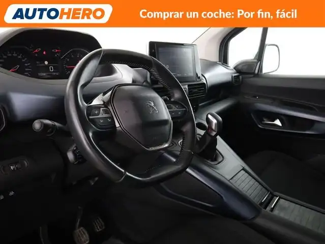 Peugeot Rifter view 12