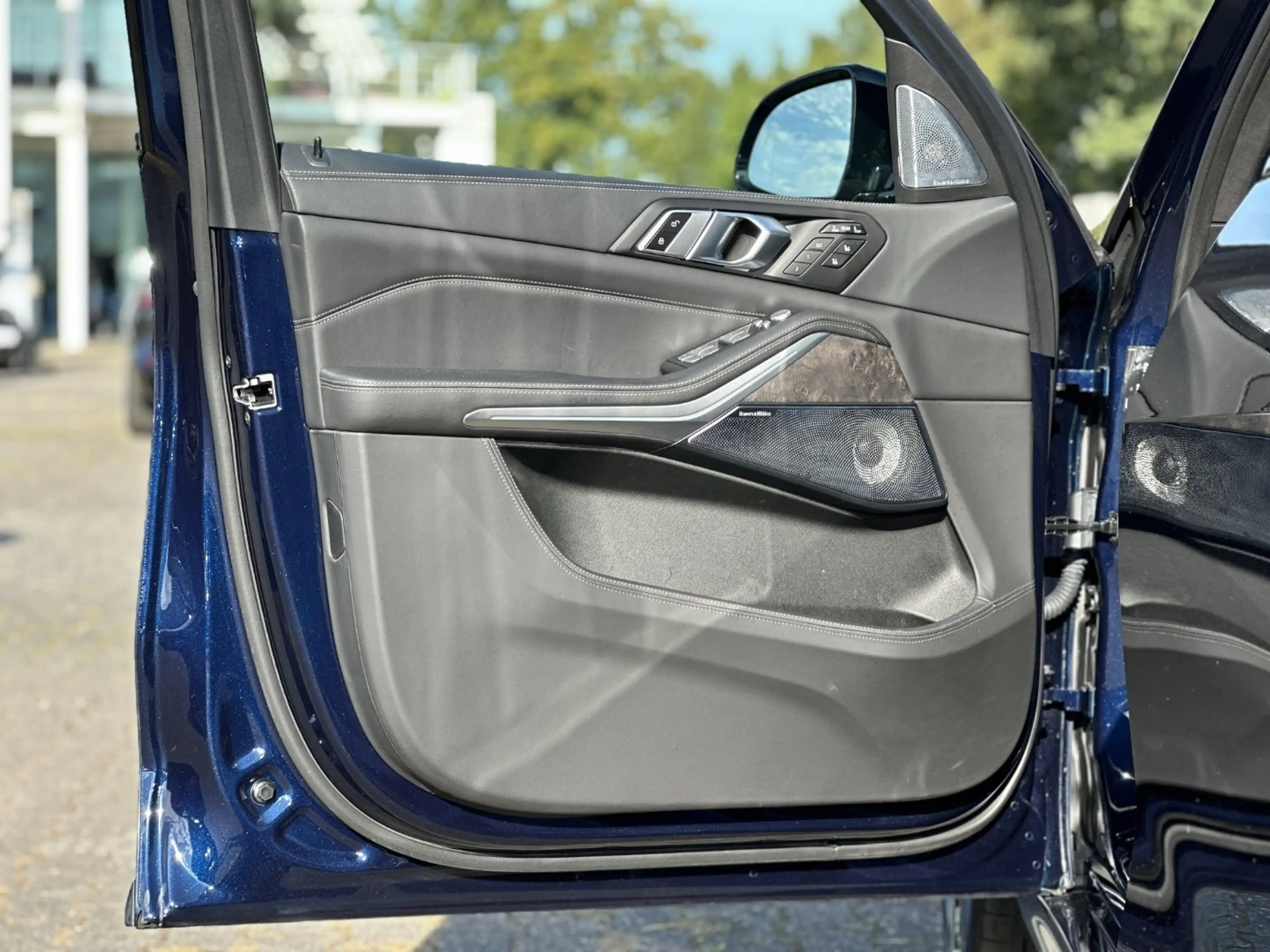 BMW X7 xDrive40d M Sportpaket Gestiksteuerung DAB — photo 10