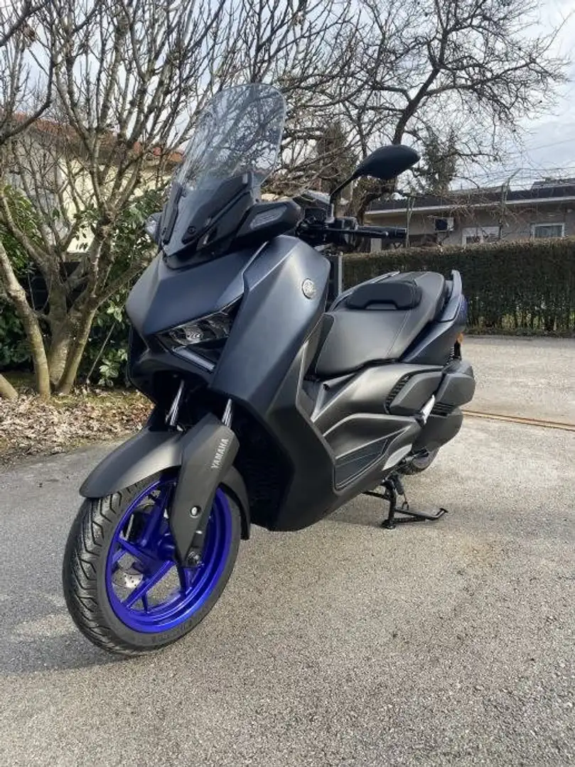 Yamaha X-Max 300 Schwarz - 2