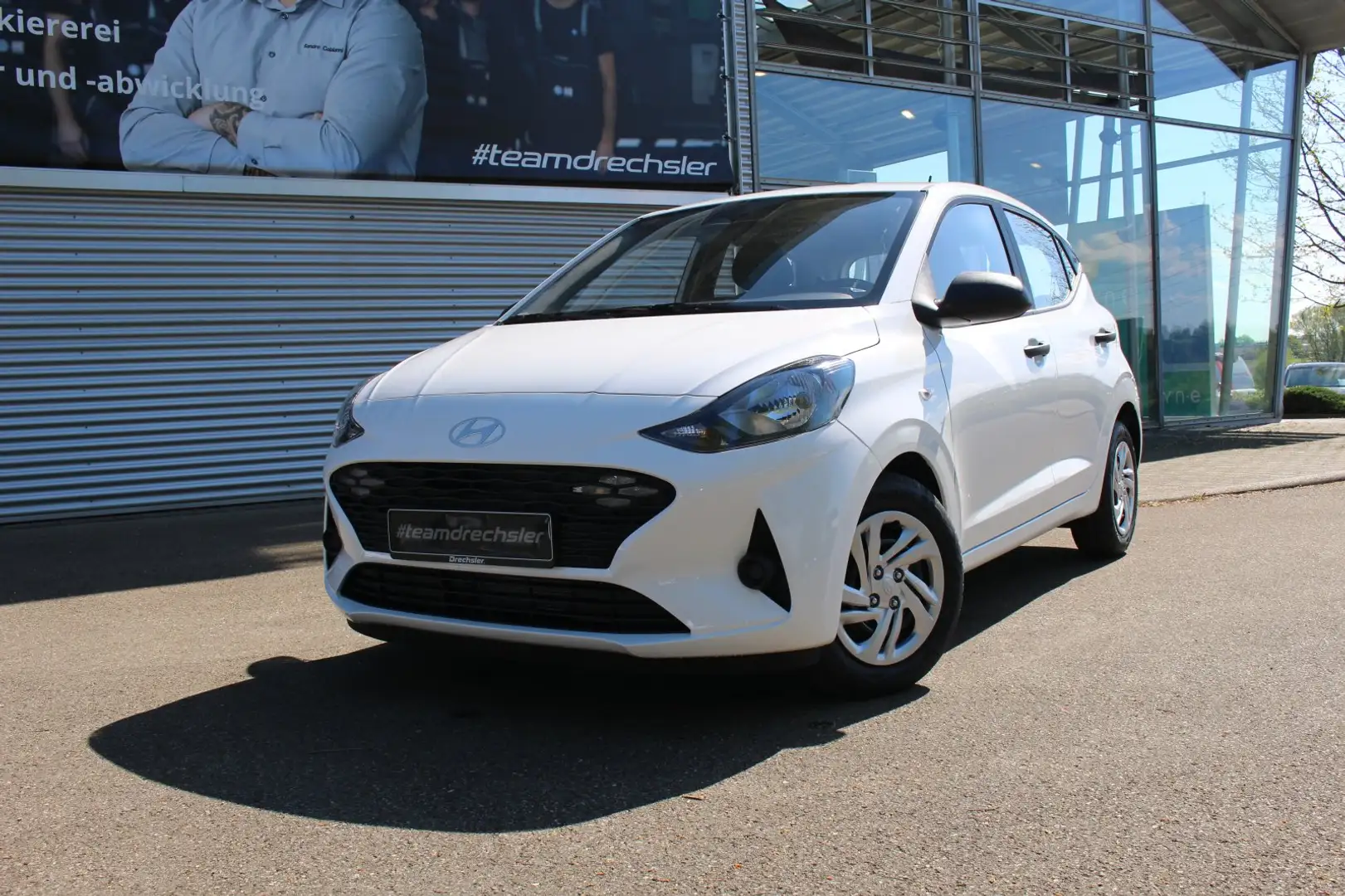 Hyundai i10 1.0 Select Weiß - 1
