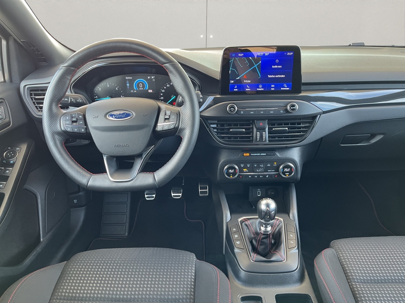 Ford Focus 1.5 EcoBlue ST-Line *KAMERA SHZ* — photo 13