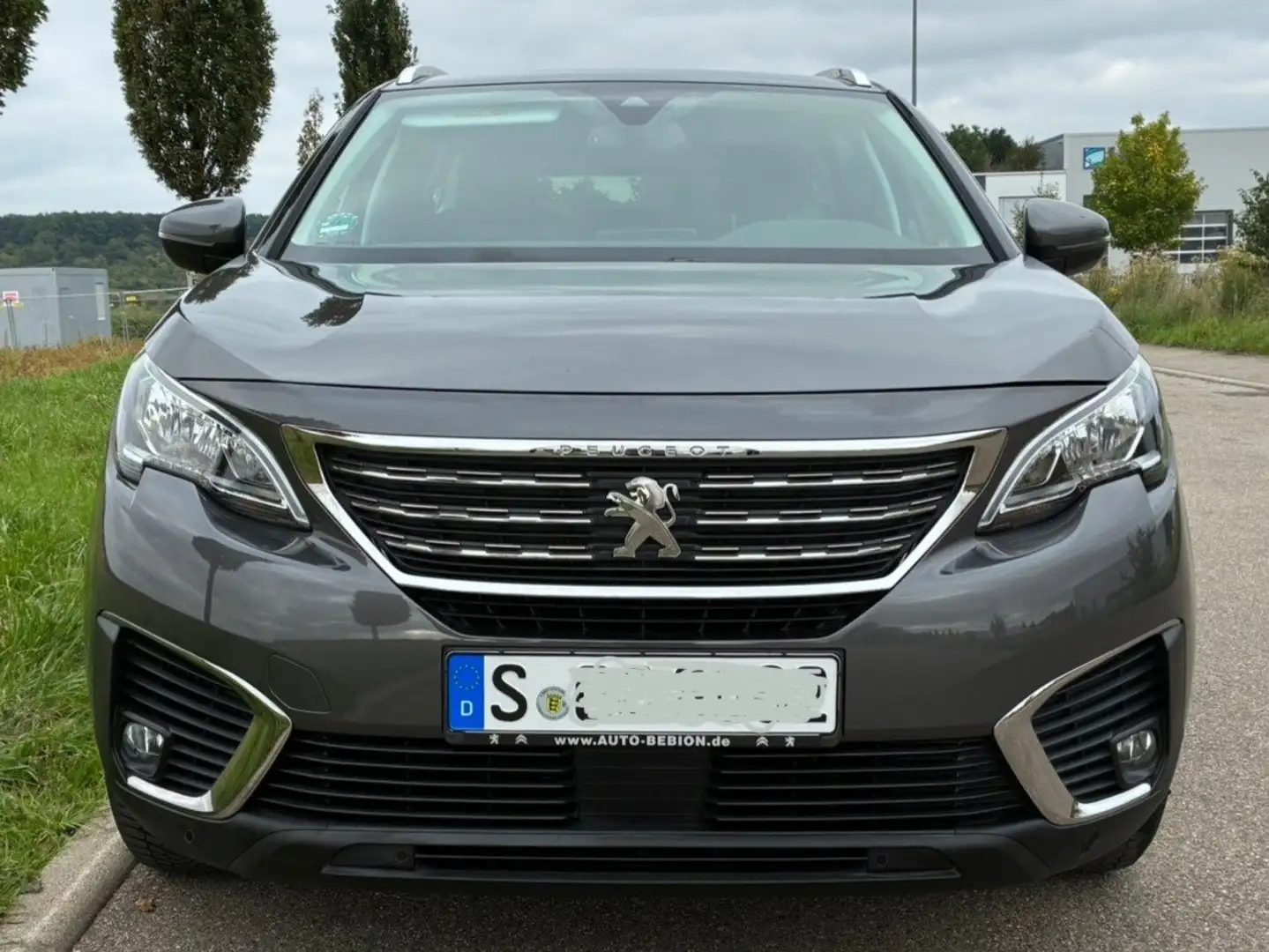 Peugeot 5008 5008 PureTech 130 Active - 7 sitzer Grau - 2