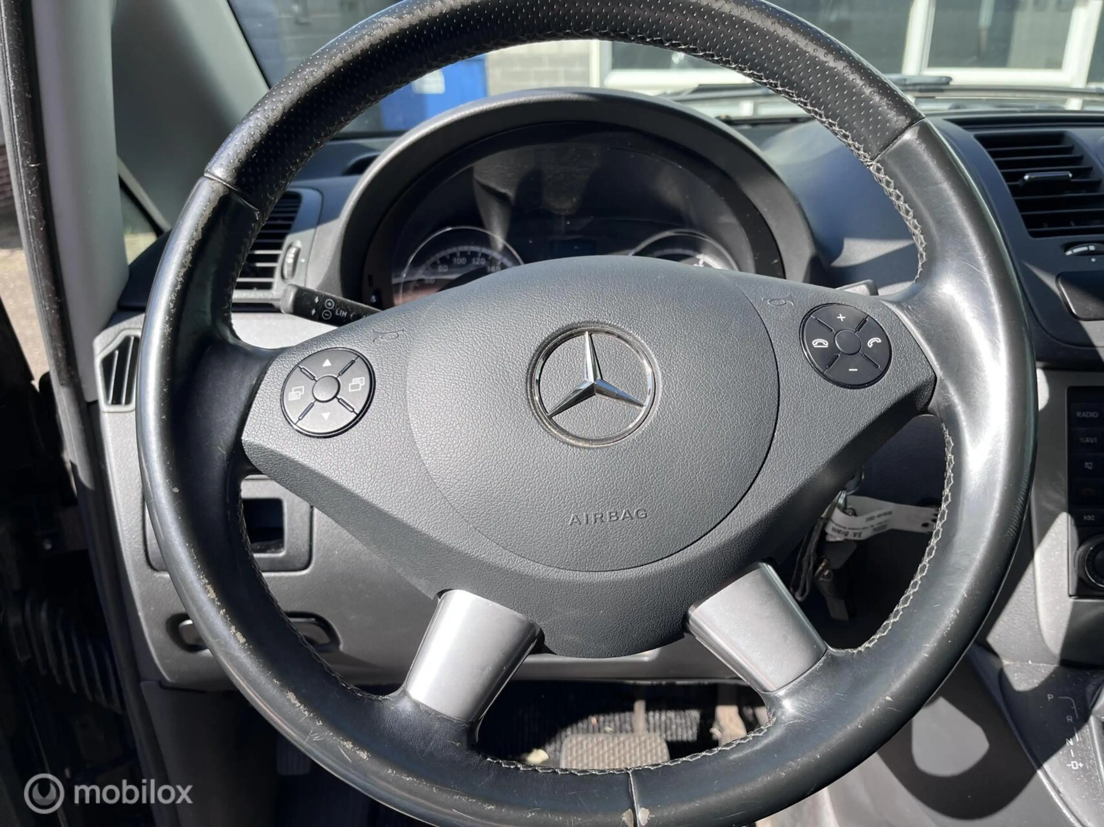 Mercedes-Benz Vito 113 cdi AUTOMAAT 3 zitplaatsen Navi — photo 8
