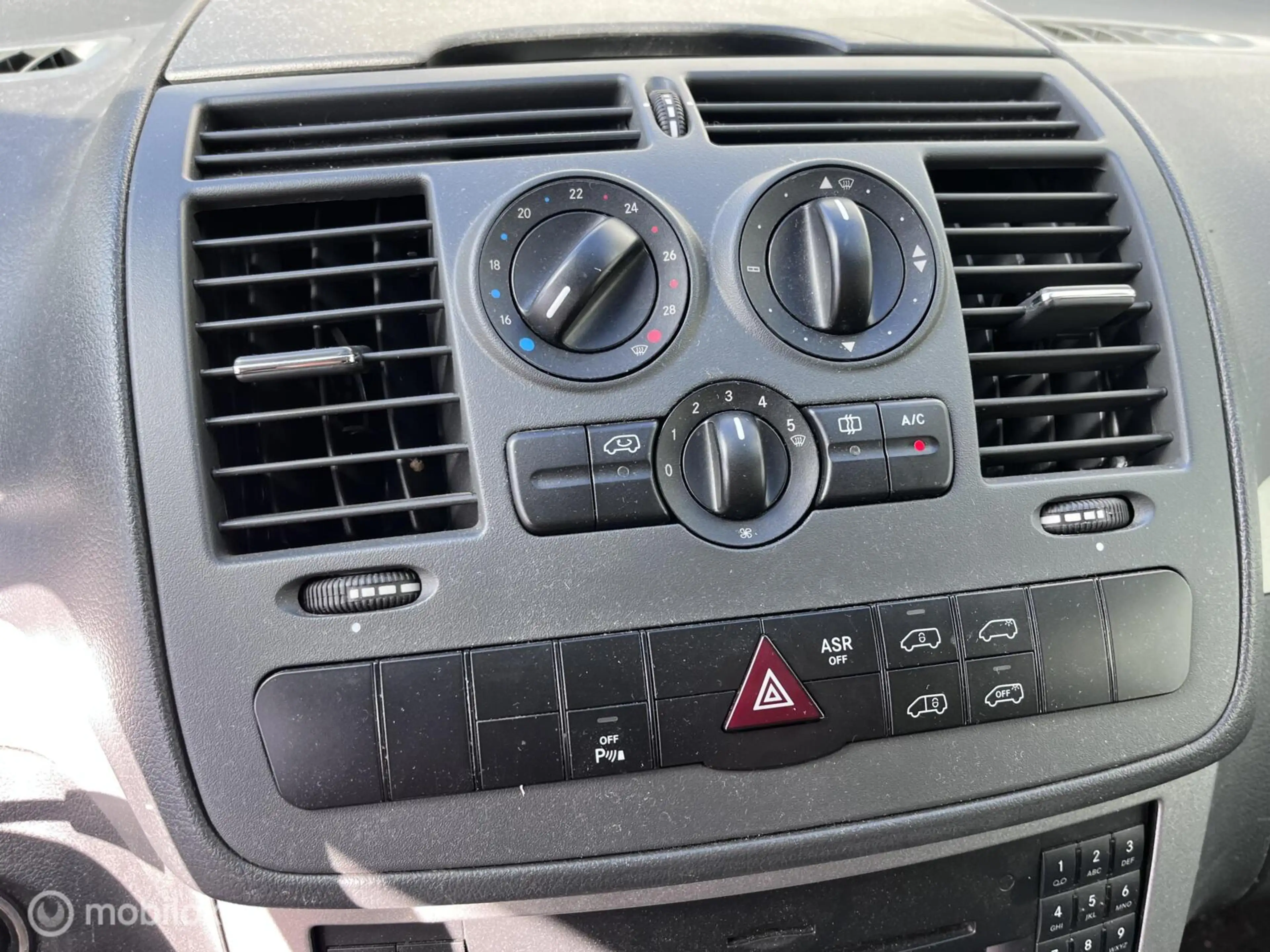 Mercedes-Benz Vito 113 cdi AUTOMAAT 3 zitplaatsen Navi — photo 11