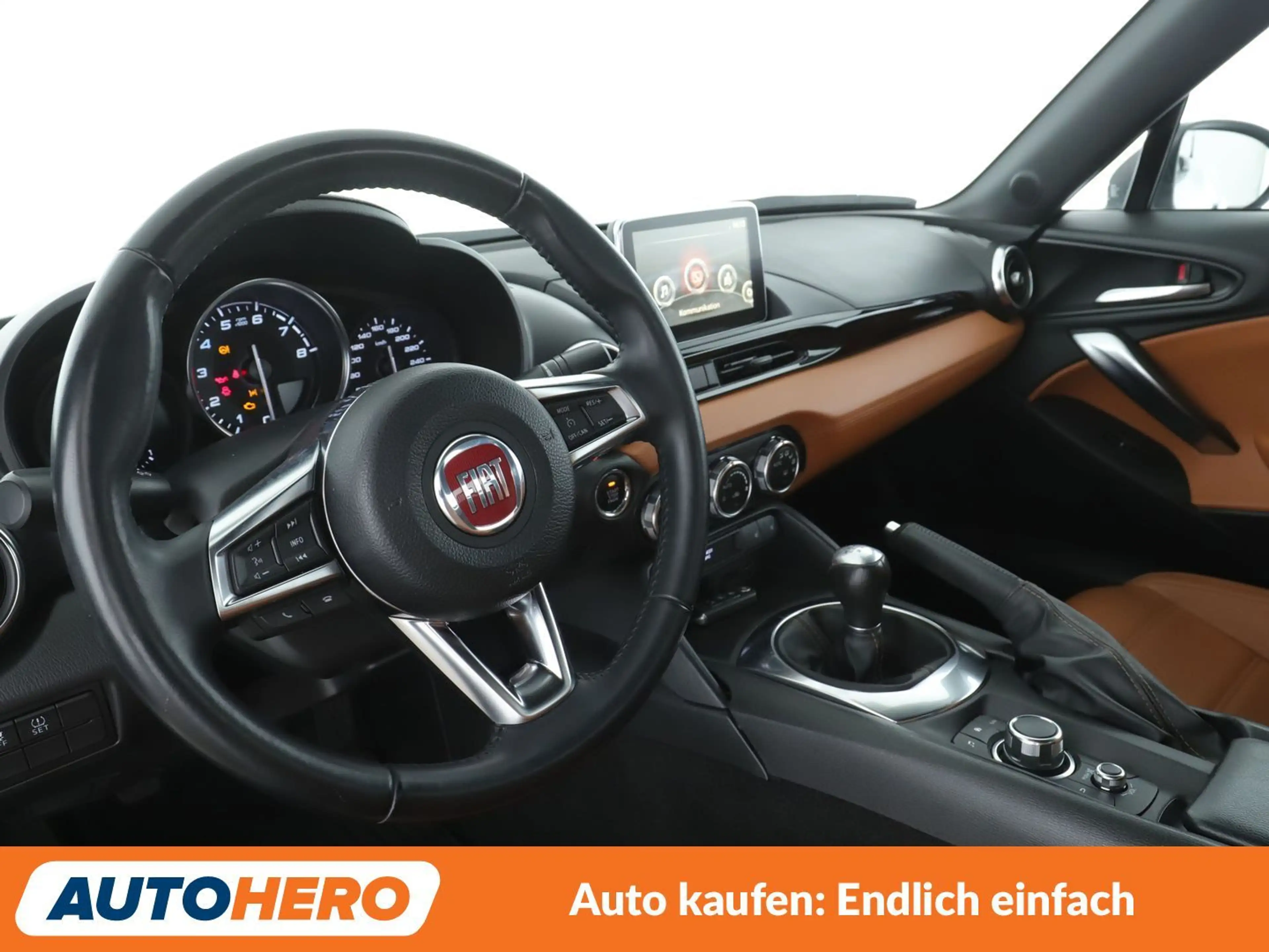 Fiat 124 Spider 1.4 Turbo Lusso *NAVI*LED*TEMPO*CAM*SHZ* — photo 11
