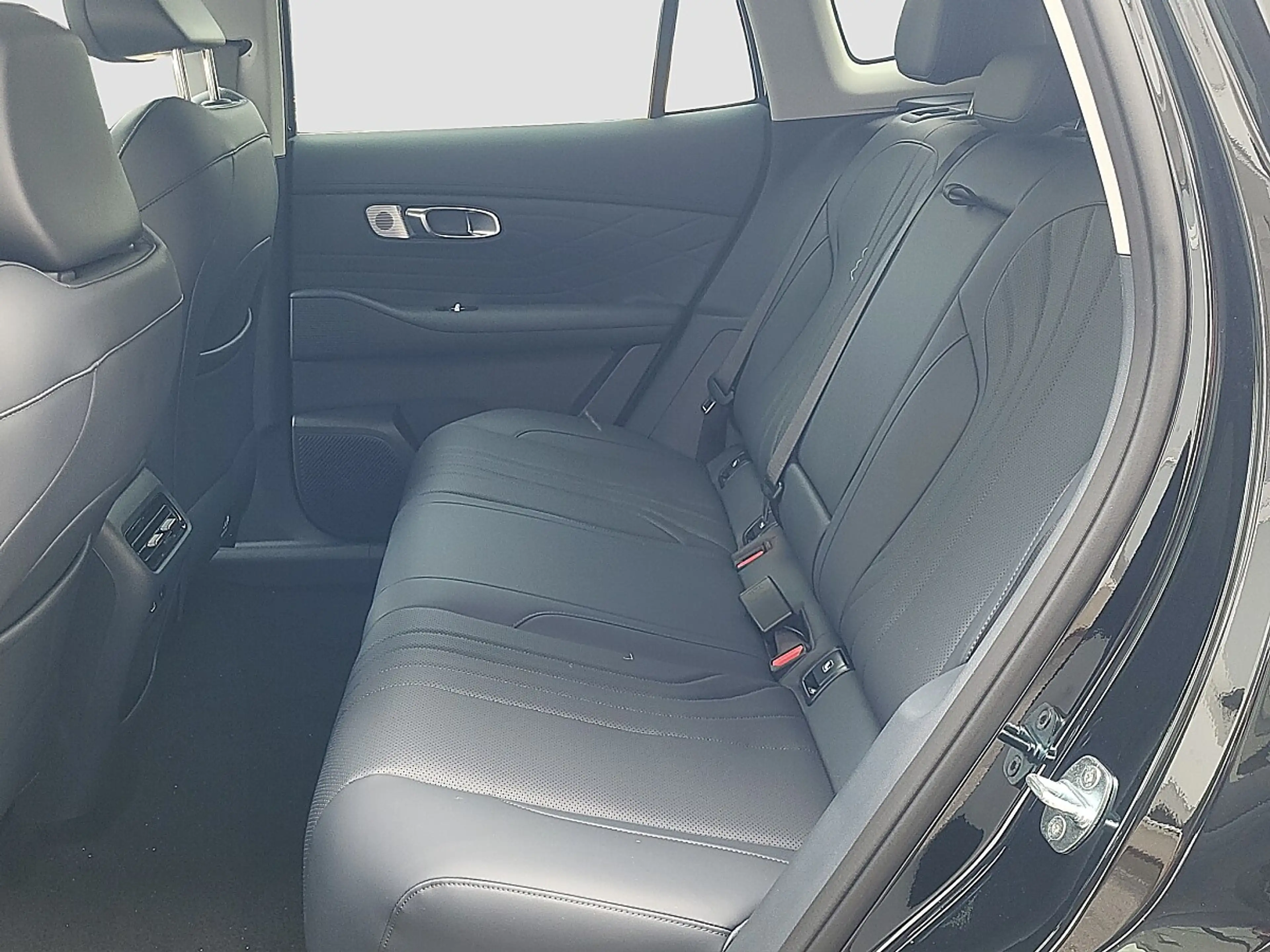 Geely Others Starray EM-i Max+ 8 Jahre Garantie — photo 8