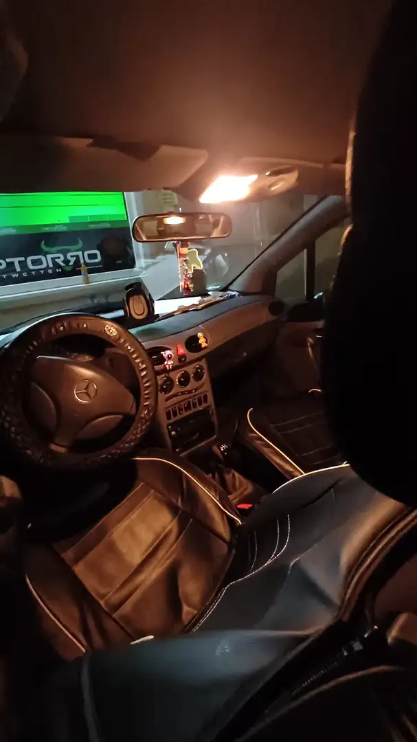 Mercedes-Benz A 160 L Elegance - 2