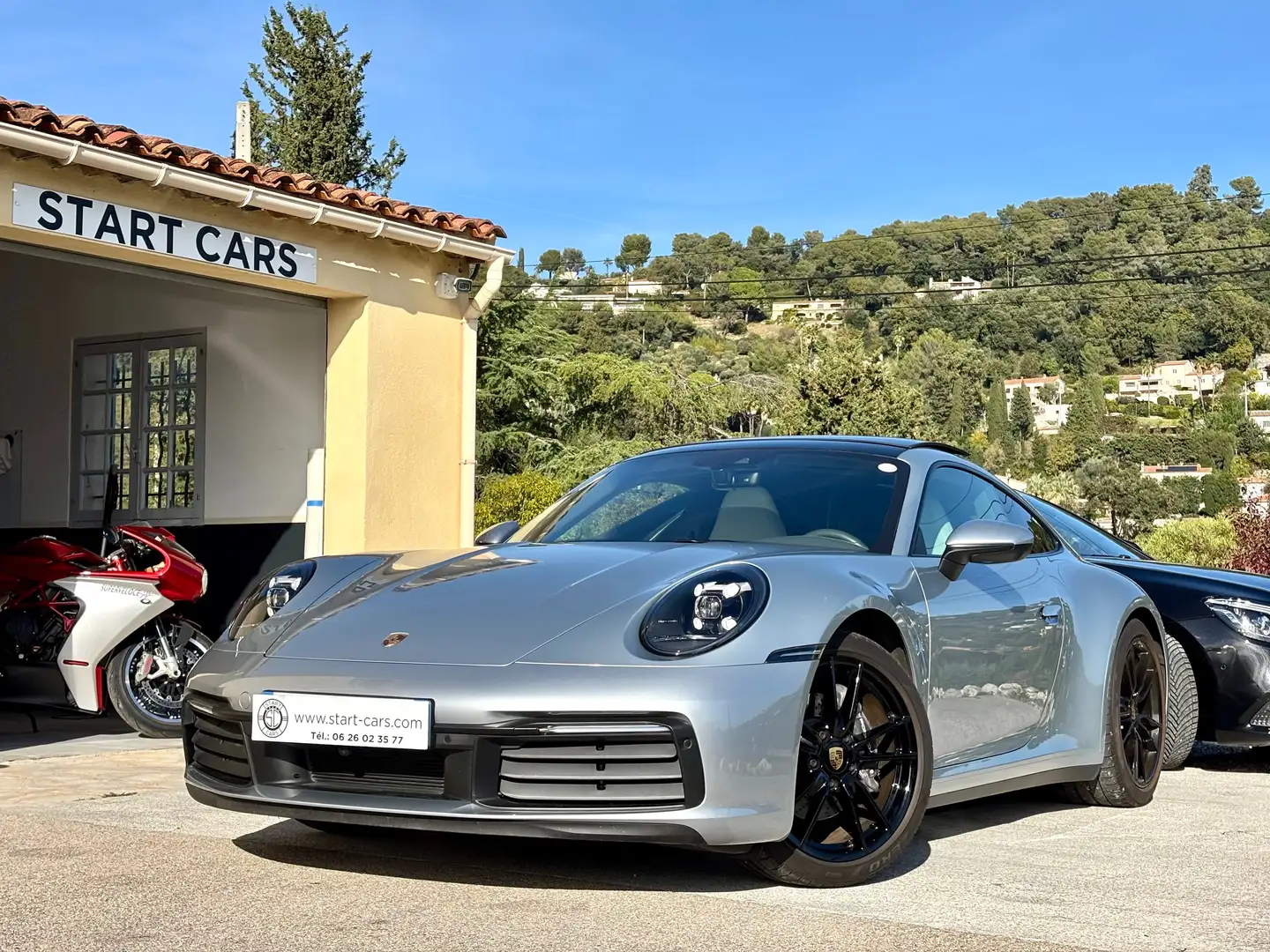 Porsche 992 911 Carrera 4 Coupé 3.0i 385 PDK Plateado - 1