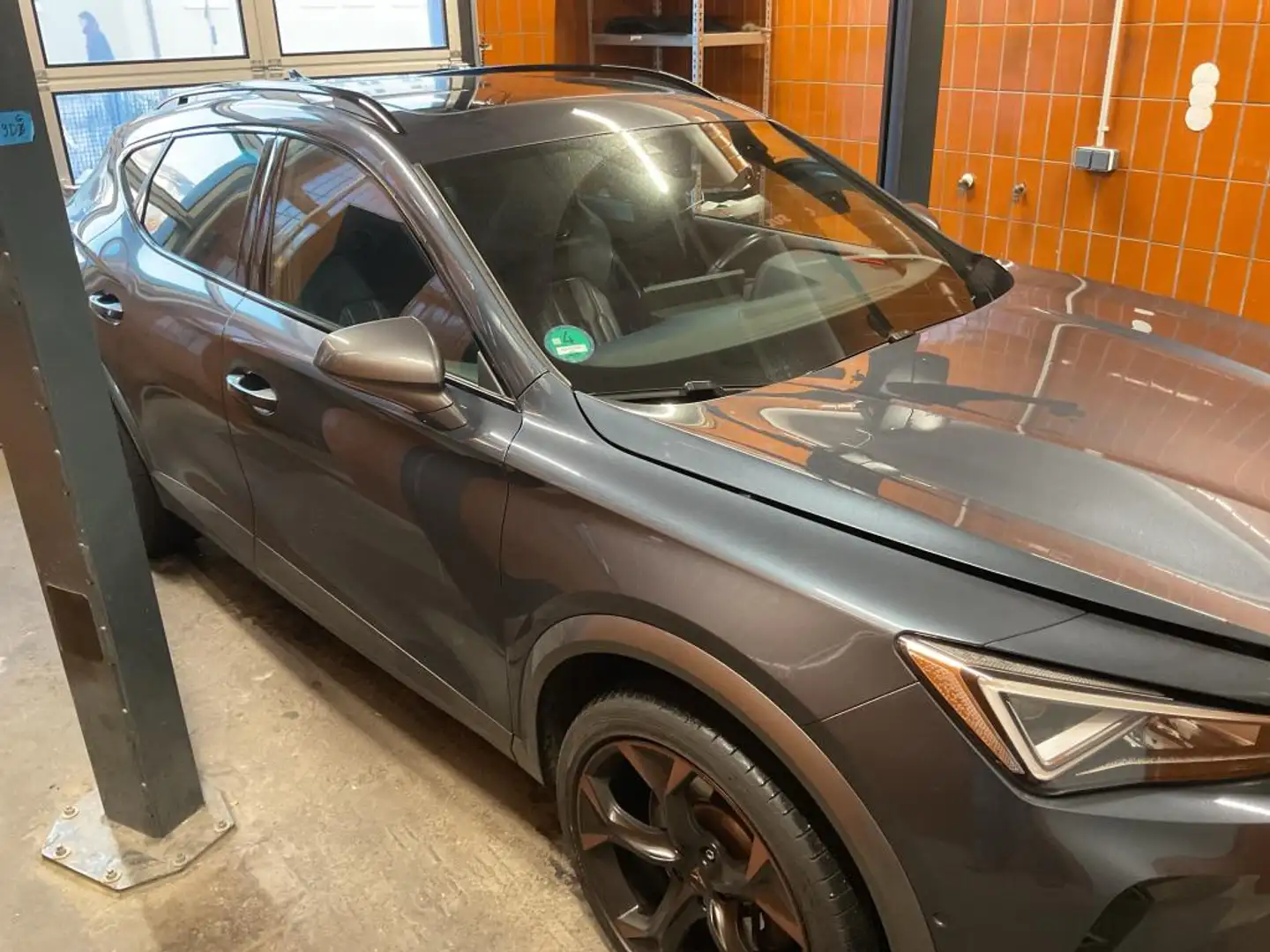 CUPRA Formentor VZ 1.4 eHybrid NAVI PANORAMA KAMERA LEDER ALU APS SITZHEIZUNG CLIMATRONIC Grau - 2