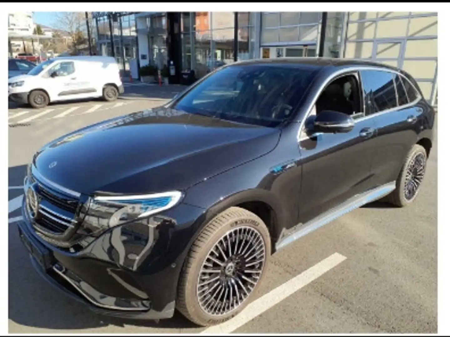 Mercedes-Benz EQC 400 4MATIC AMG Line AMG FAP Distr Navi Mbeam Schwarz - 2