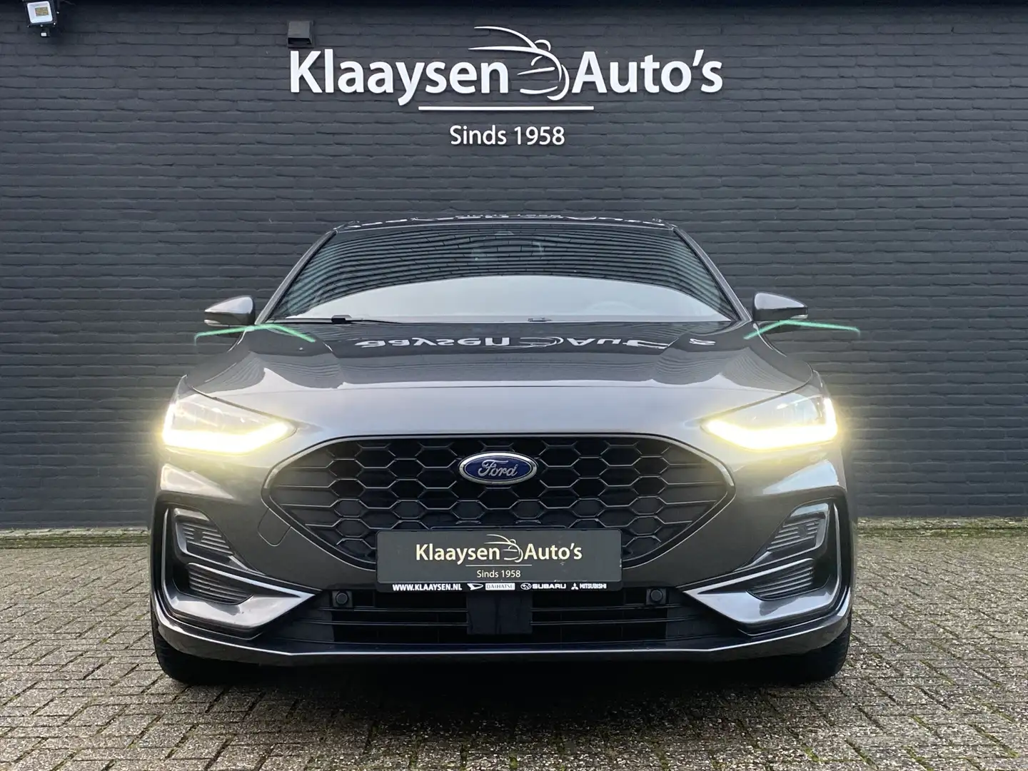 Ford Focus 1.0 EcoBoost Hybrid 125 pk ST Line AUT. | 1e eigen Gris - 2