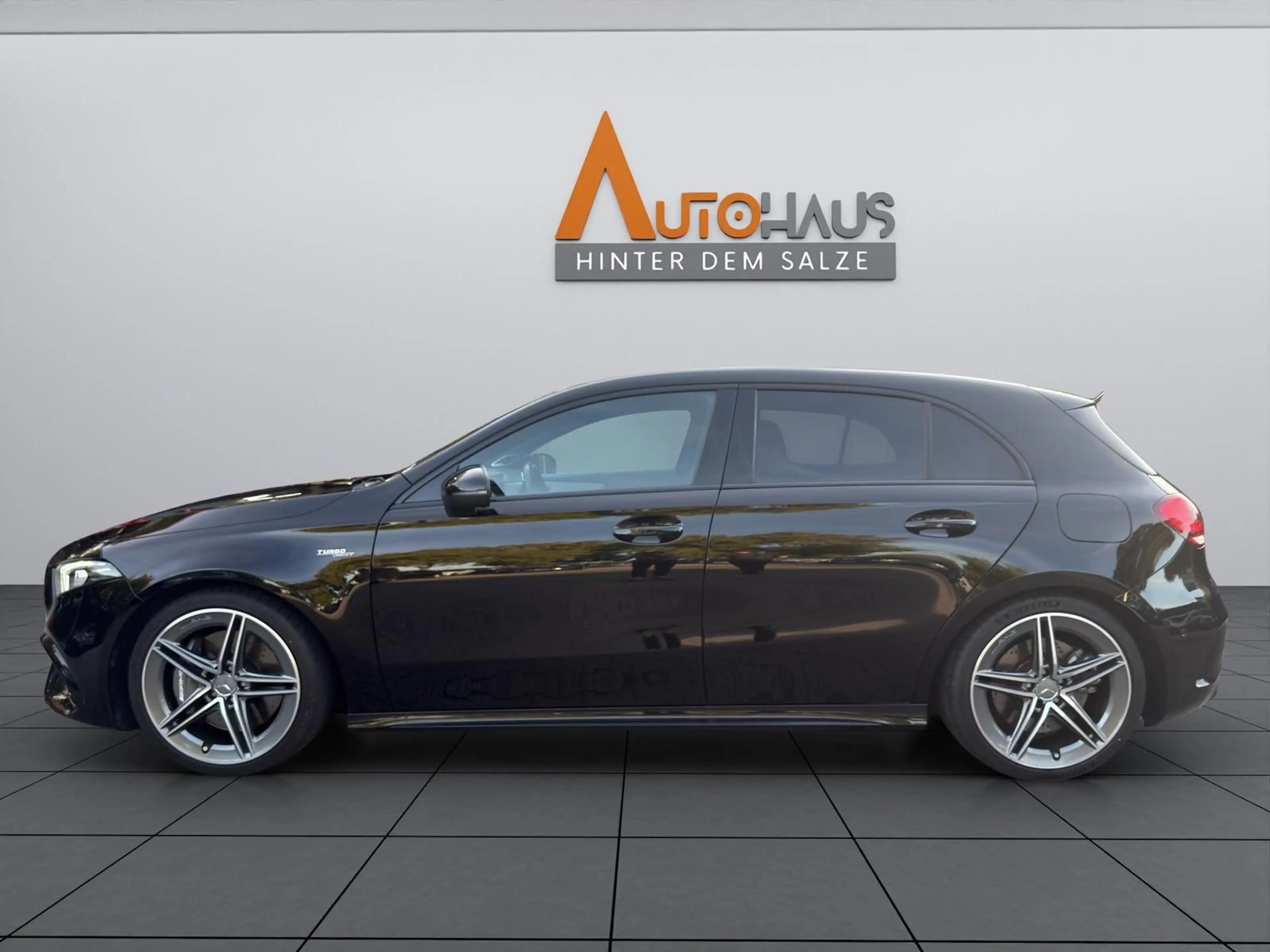 Mercedes-Benz A 45 AMG |AHK|BURMESTER|360°|CARPLAY| — photo 3