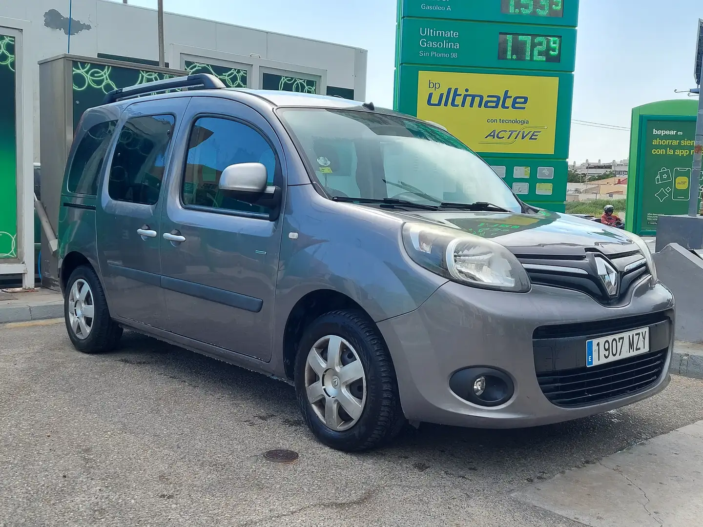 Renault Kangoo Kangoo limited 1.5dCi  110 hp Marrón - 1