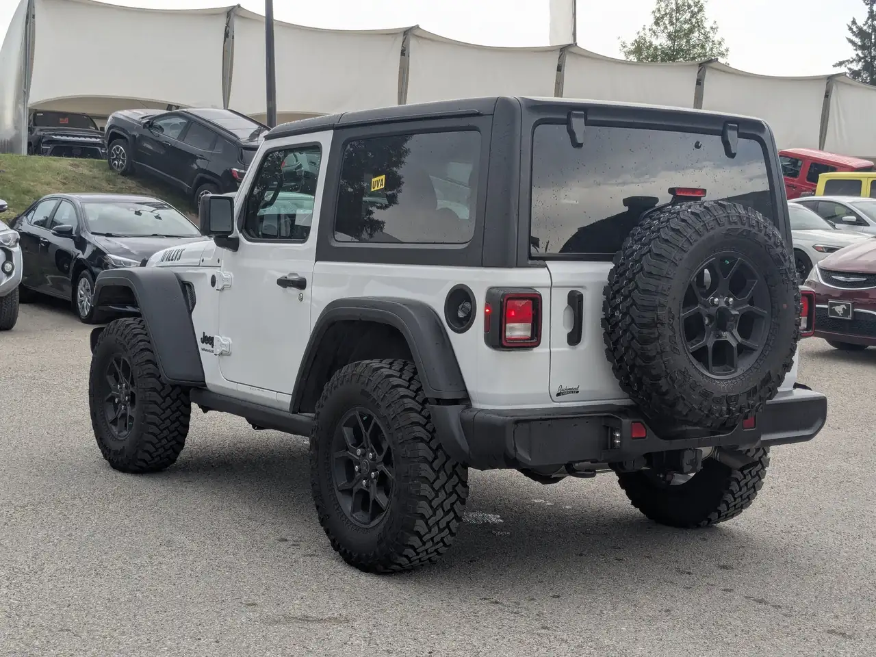Jeep Wrangler снимка Jeep Wrangler