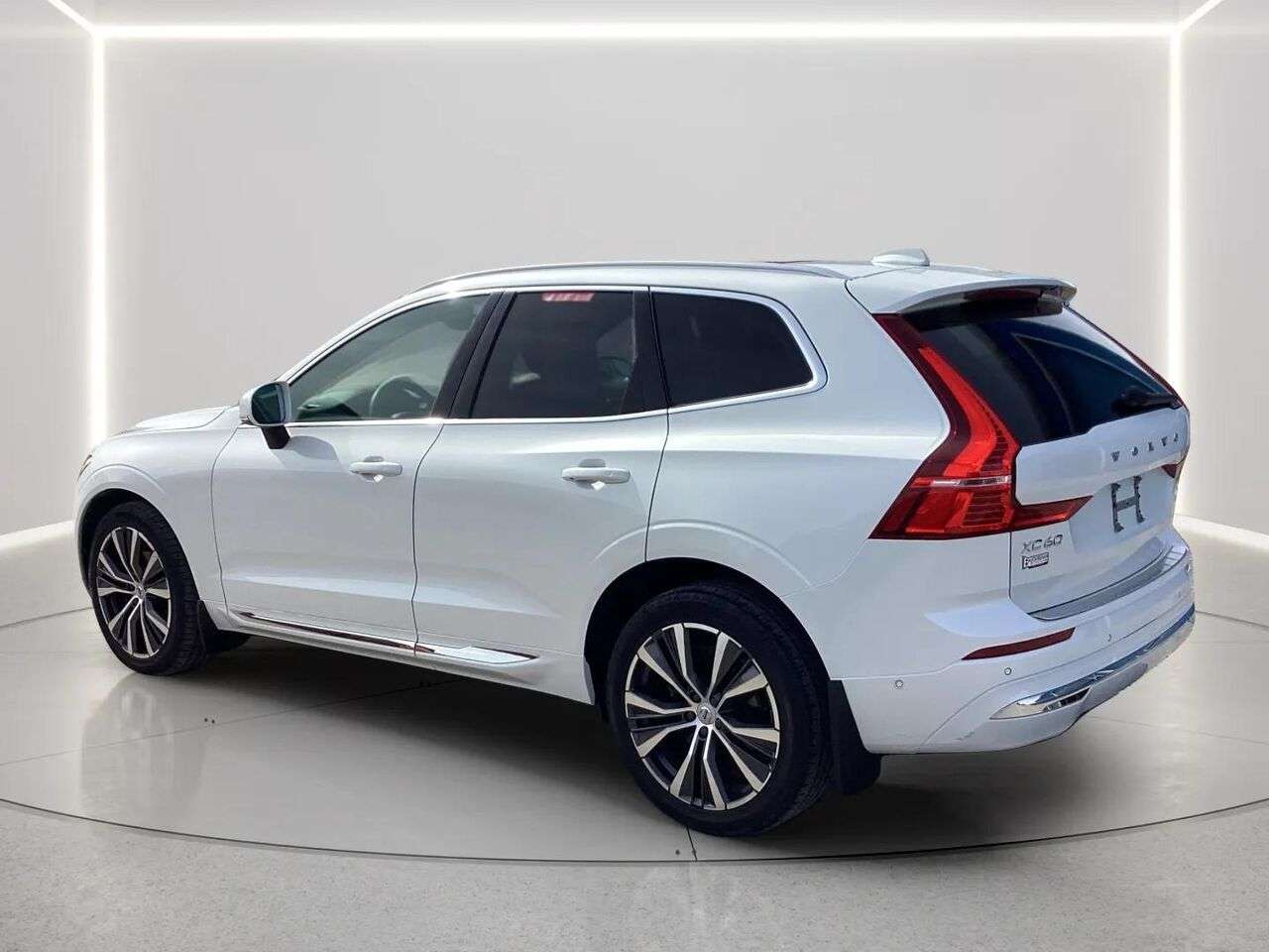 2022 Volvo XC60